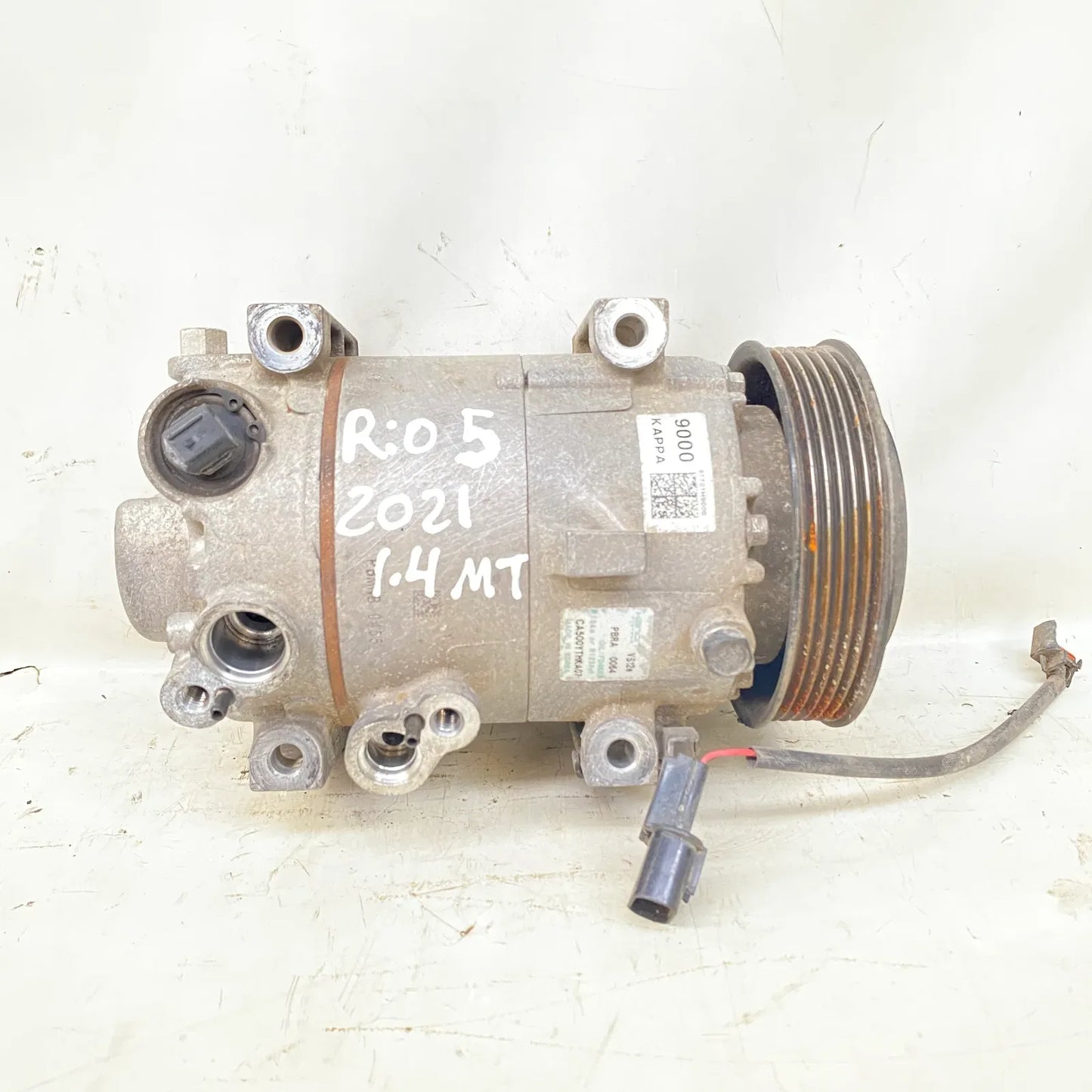 COMPRESOR A/C Kia RIO 5 2021 - 1.4 4x2 Bencina Mecánico