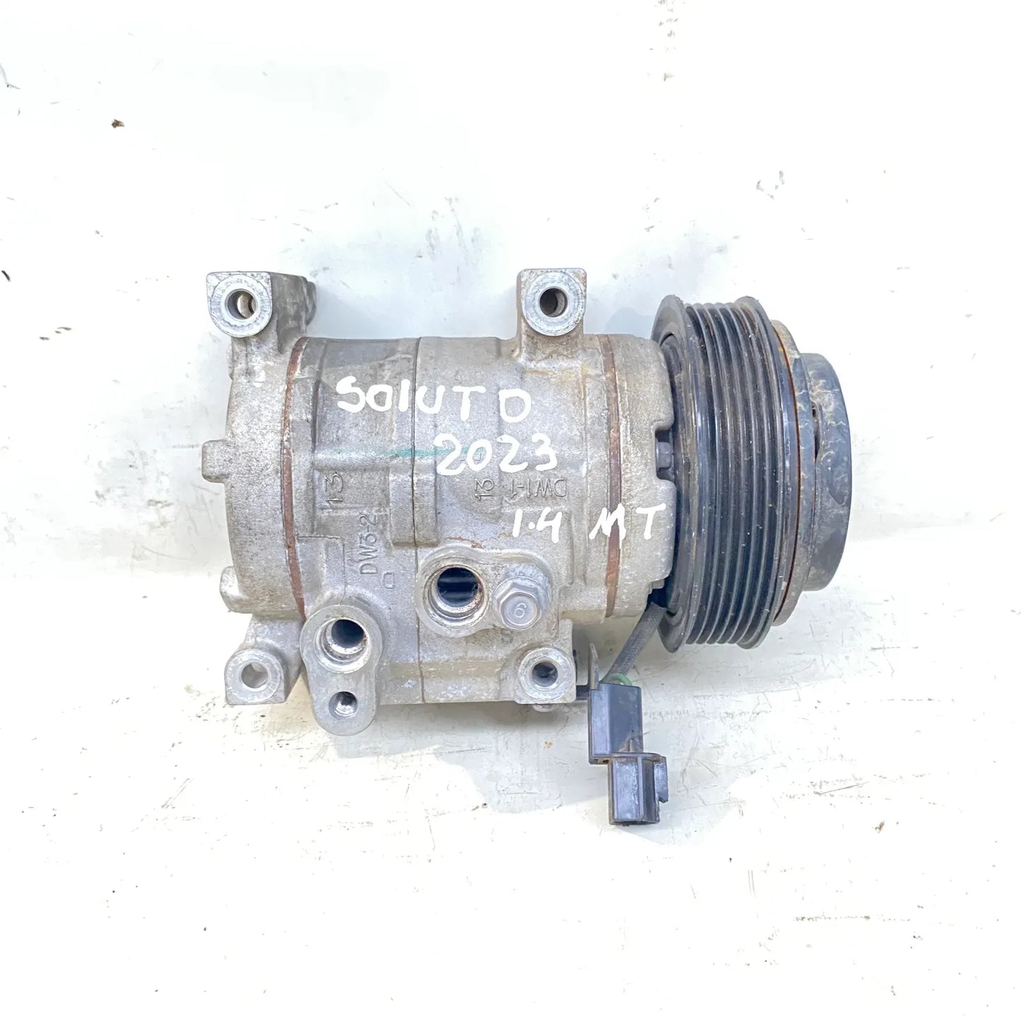 COMPRESOR A/C Kia soluto 2023 - 1.4 4x2 Bencina Mecánico