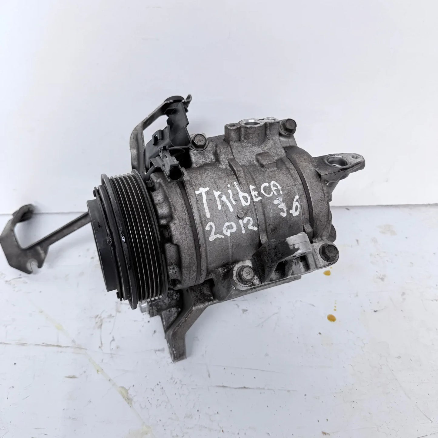 COMPRESOR A/C Subaru Tribeca 2012 - 3.6 4x2 Bencina Automático