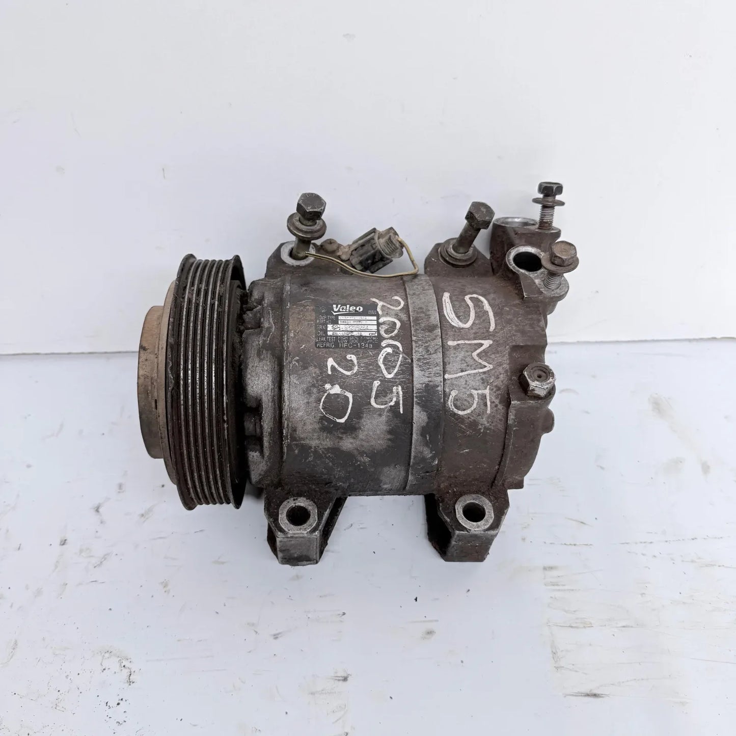COMPRESOR A/C SAMSUNG SM5 2005 - 2.0 4x2 Bencina Mecánico