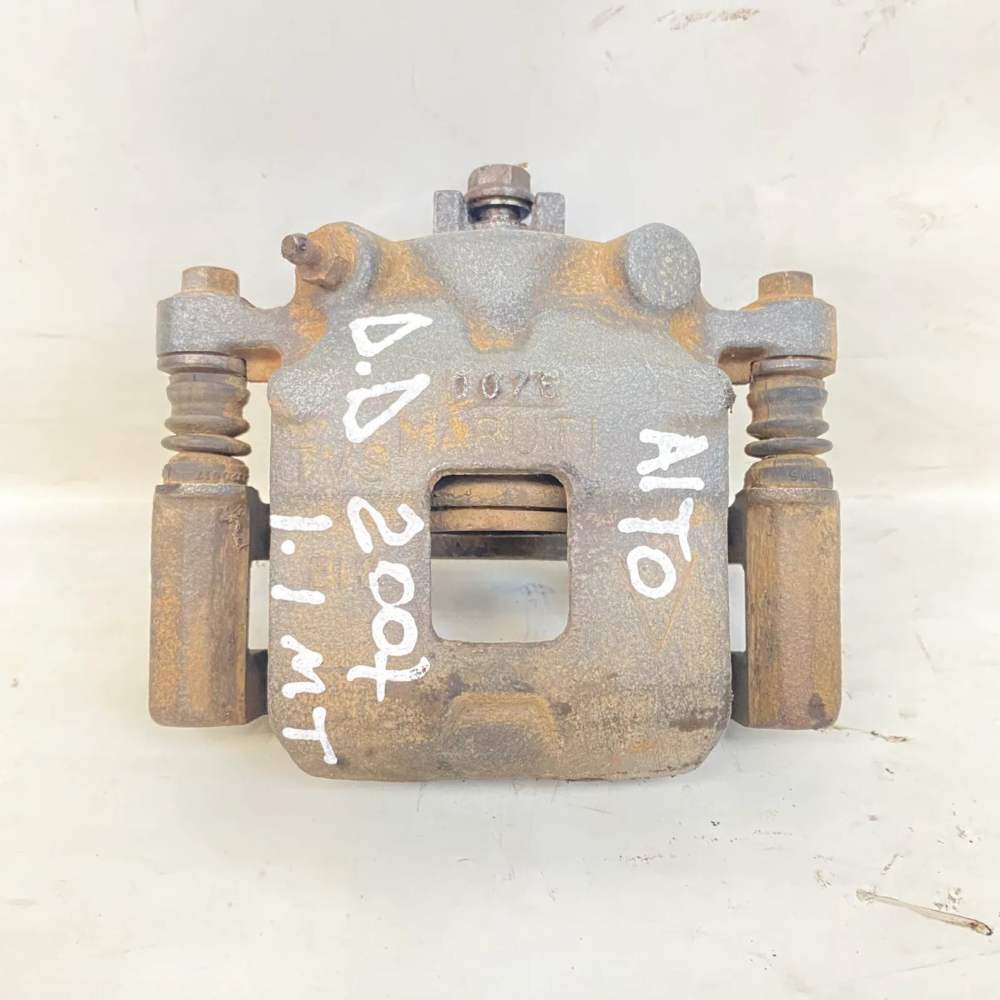 CALIPER DEL-DER Suzuki Alto 2007 - 1.1 4x2 Bencina Mecánico