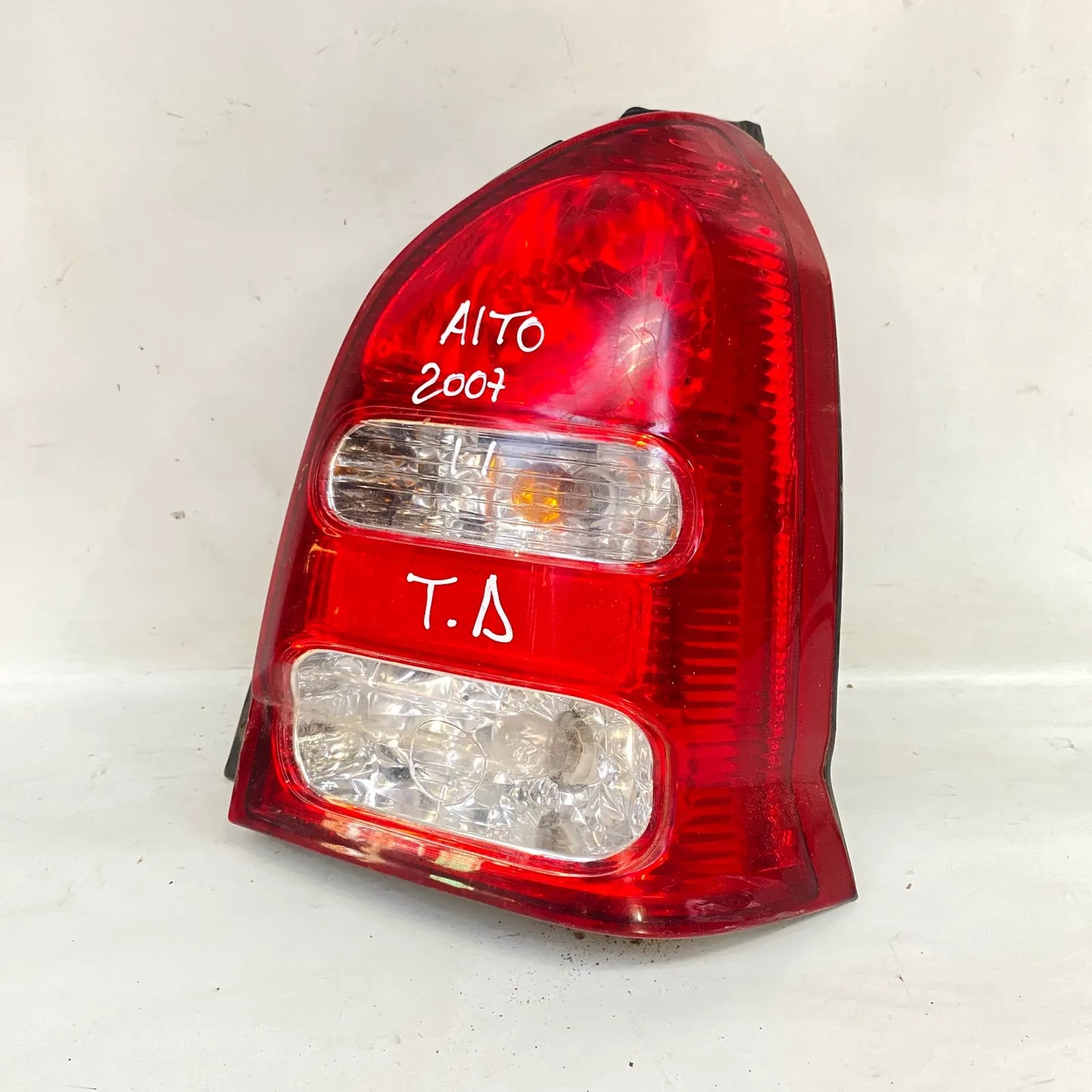 FOCO DERECHO Suzuki Alto 2007 - 1.1 4x2 Bencina Mecánico