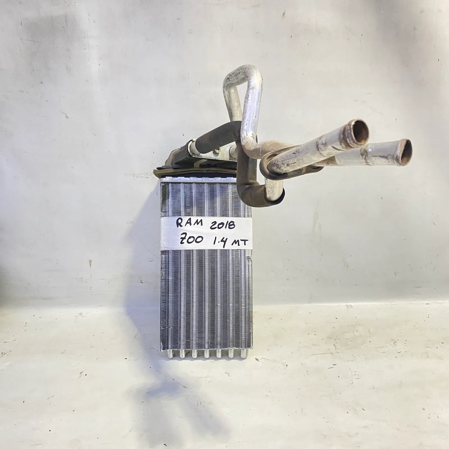 RADIADOR CALEFACCION RAM 700 2018 - 1.4 4x2 Bencina Mecánico