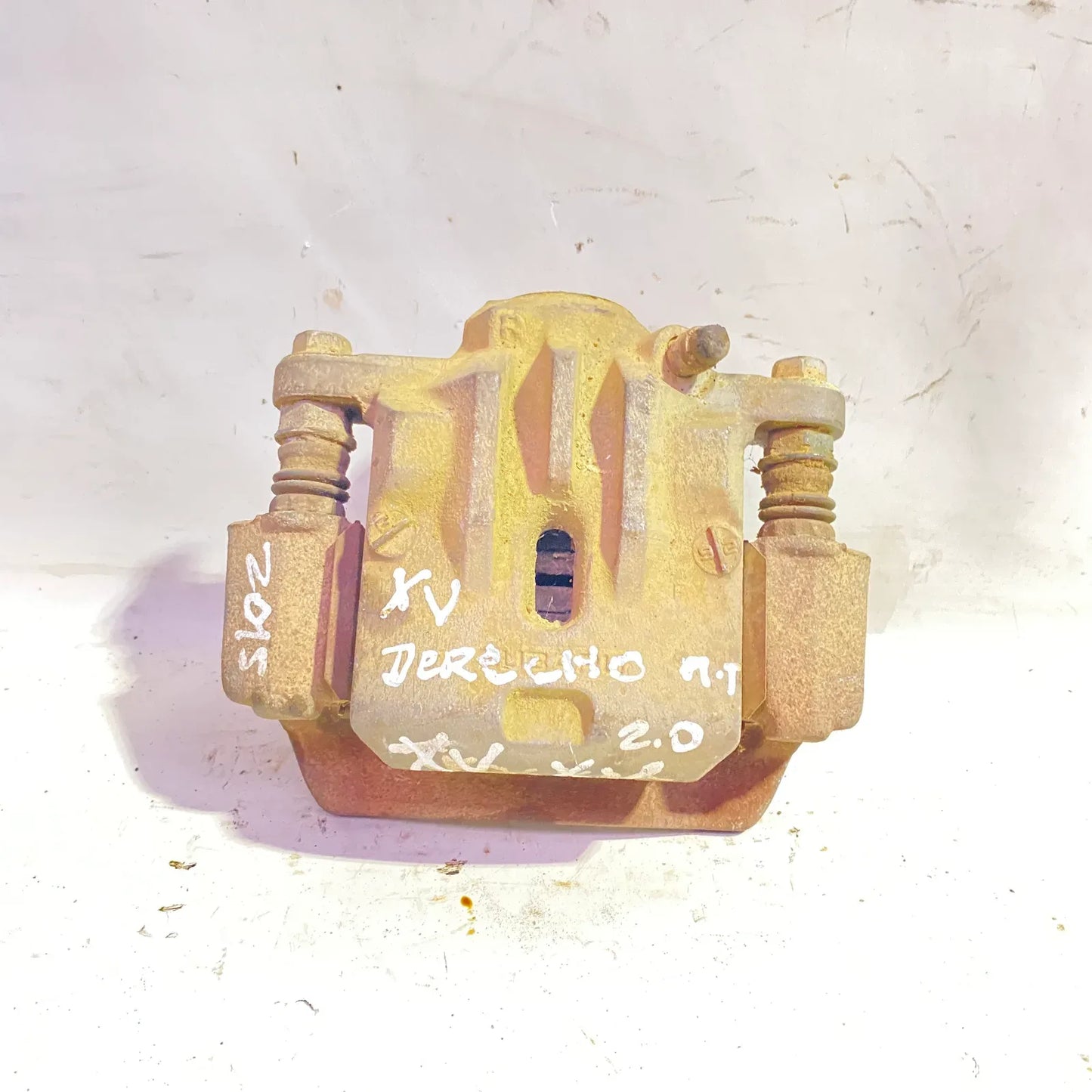 Caliper DELANTERO DERECHO Subaru Xv 2015 - 2.0 4x4 Bencina Mecánico
