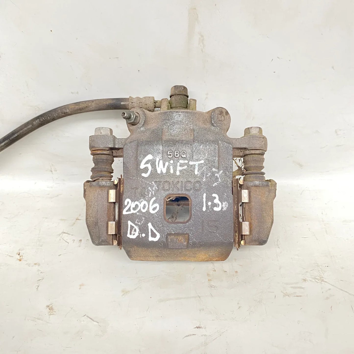 CALIPER DEL-DER Suzuki Swift 2006 - 1.3 Bencina Mecánico