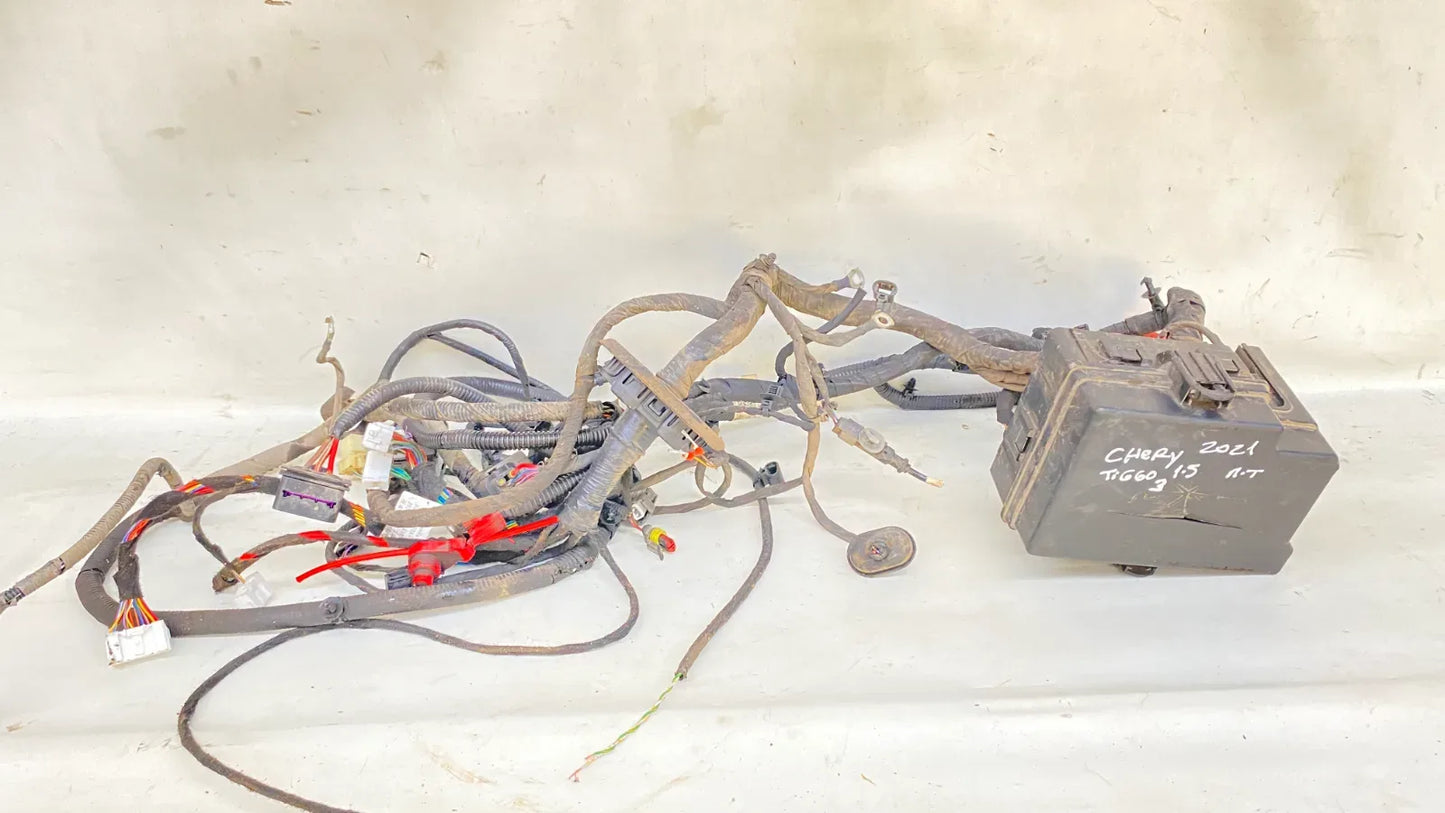 RAMAL ELECTRICO Chery TIGGO 3 2021 - 1.5 Bencina Mecánico