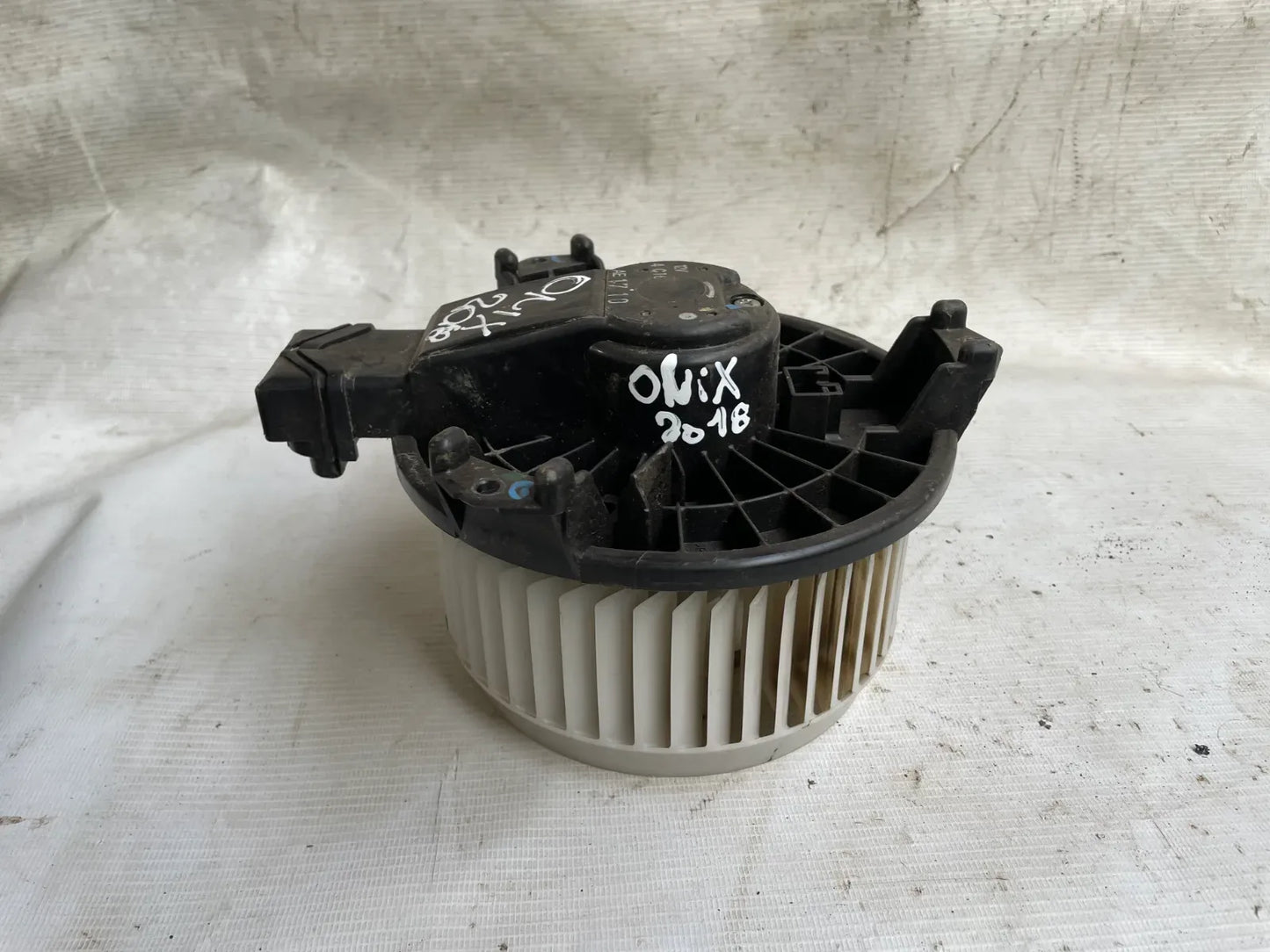 Motor de calefaccion Chevrolet ONIX 2018