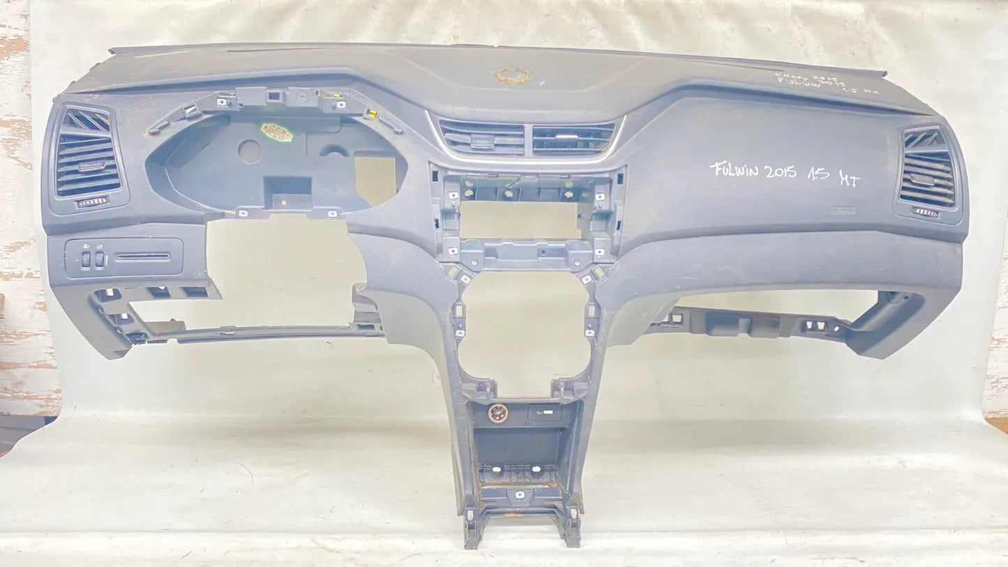 Tablero torpedo Chery Fulwin 2015 - 1.5 Bencina Mecánico
