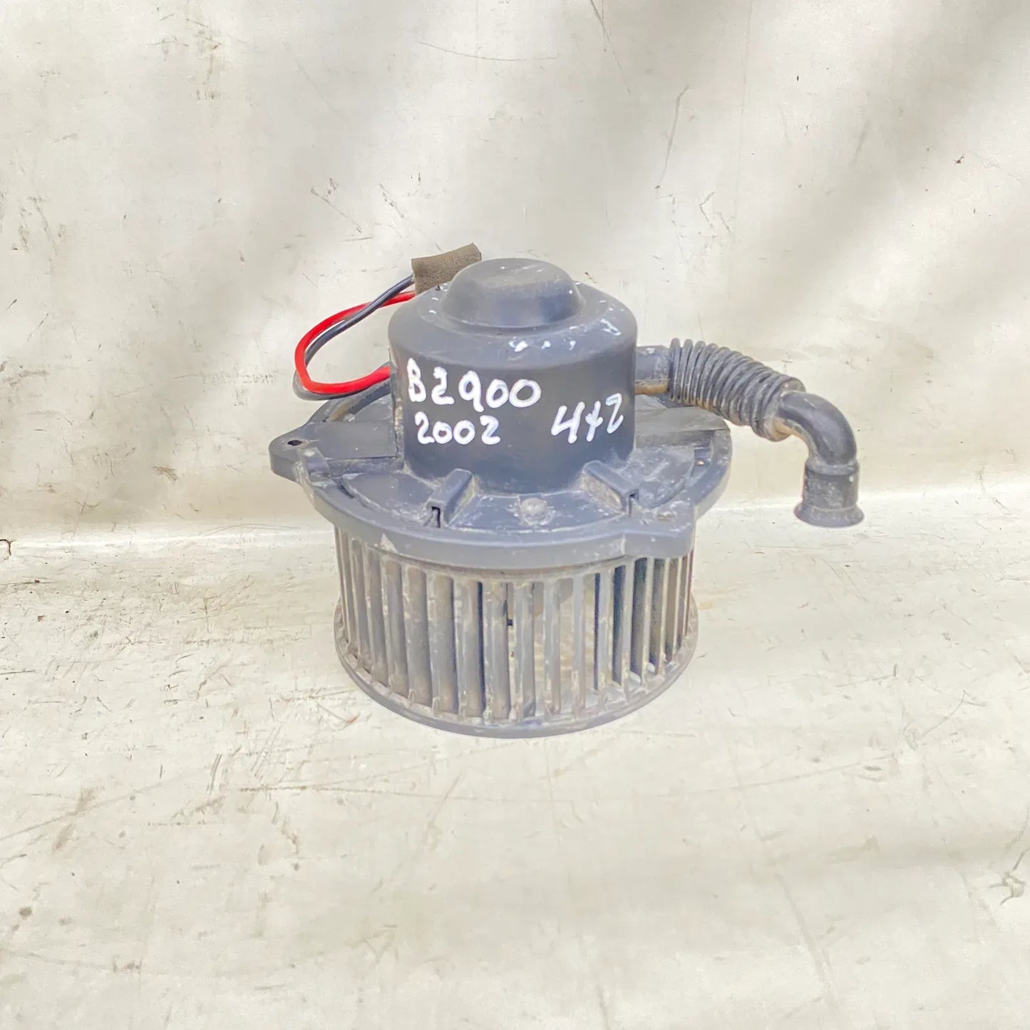 Motor de calefaccion Mazda B2900 2002 - 2.9