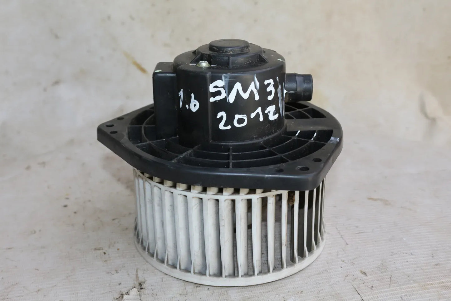 Motor de calefaccion SAMSUNG SM3 2012