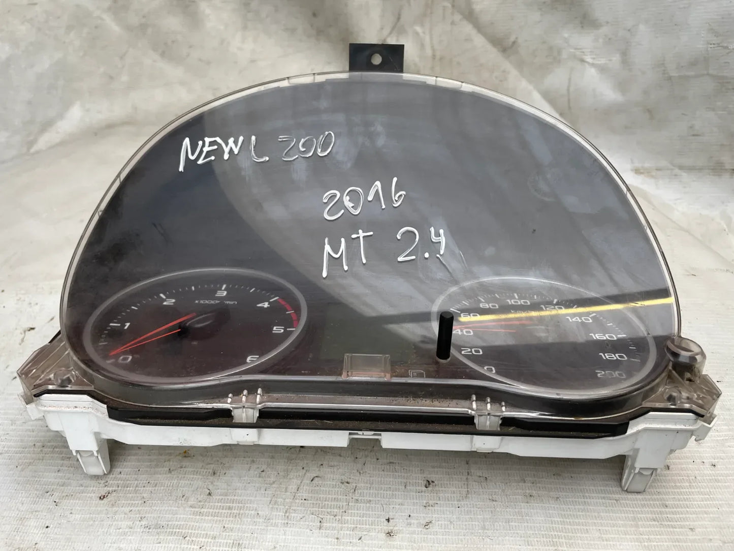 Sinoptico Mitsubishi NEW L200 2016 - 2.4