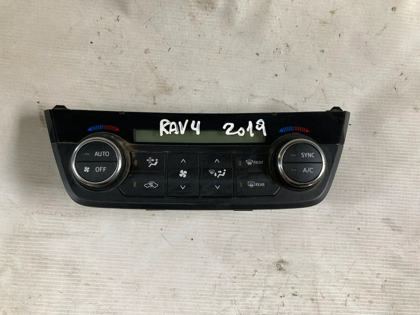 PANEL CALEFACCION Toyota Rav4 2019