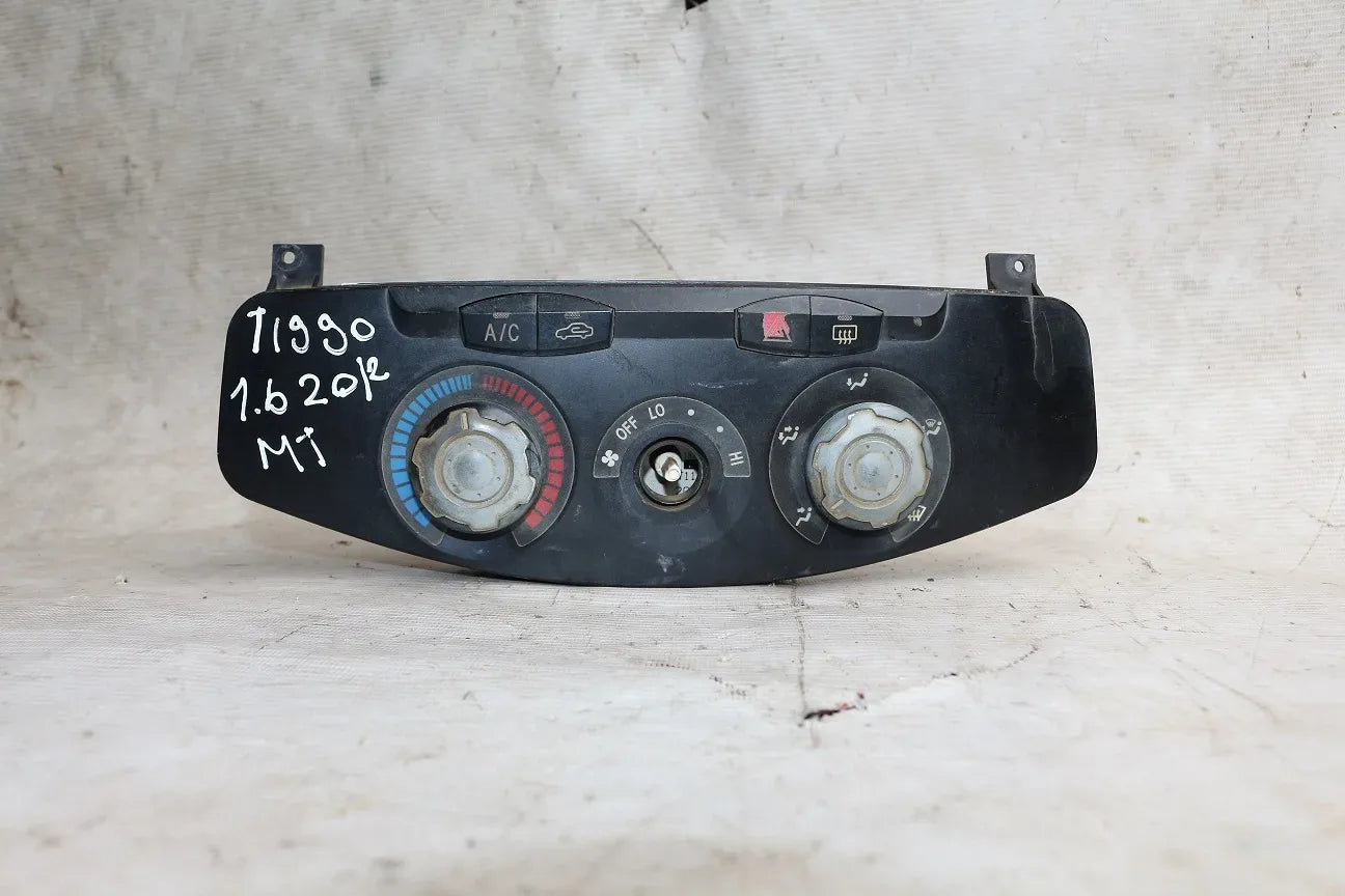 PANEL CALEFACCION Chery Tiggo 2012