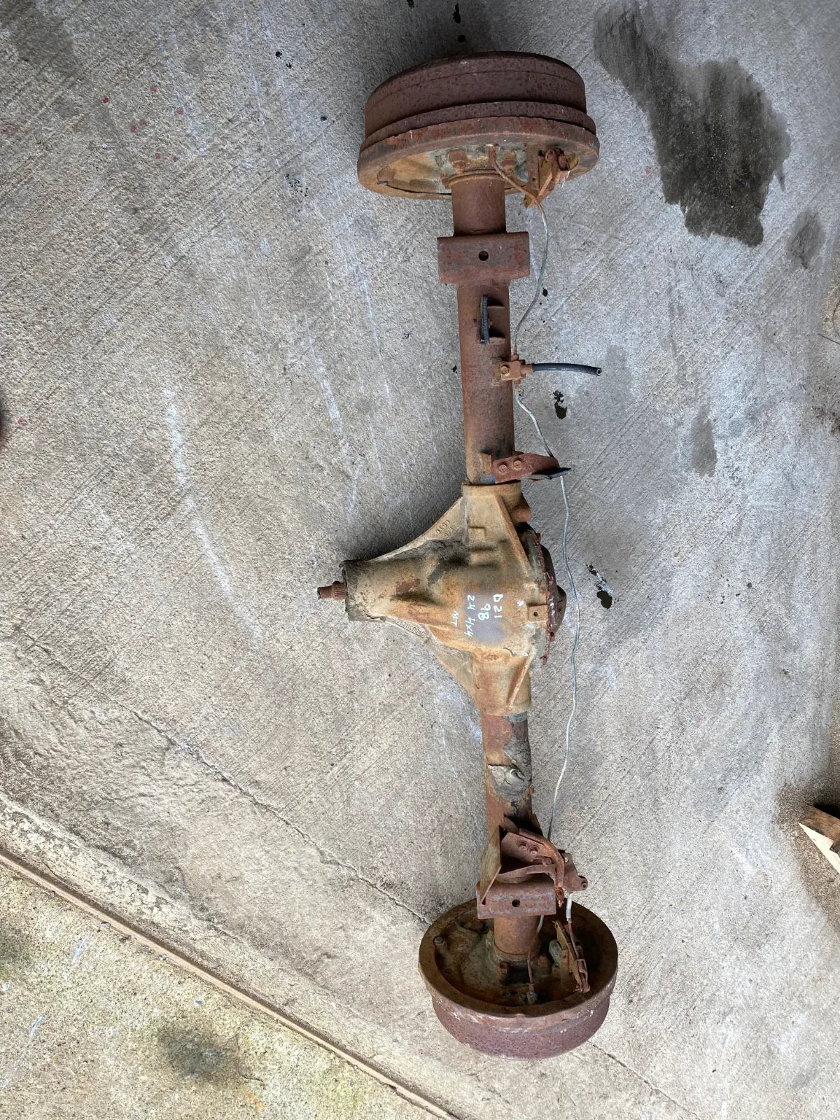 DIFERENCIAL TRASERO Nissan D21 1995 - 2.4 Bencina Mecánico