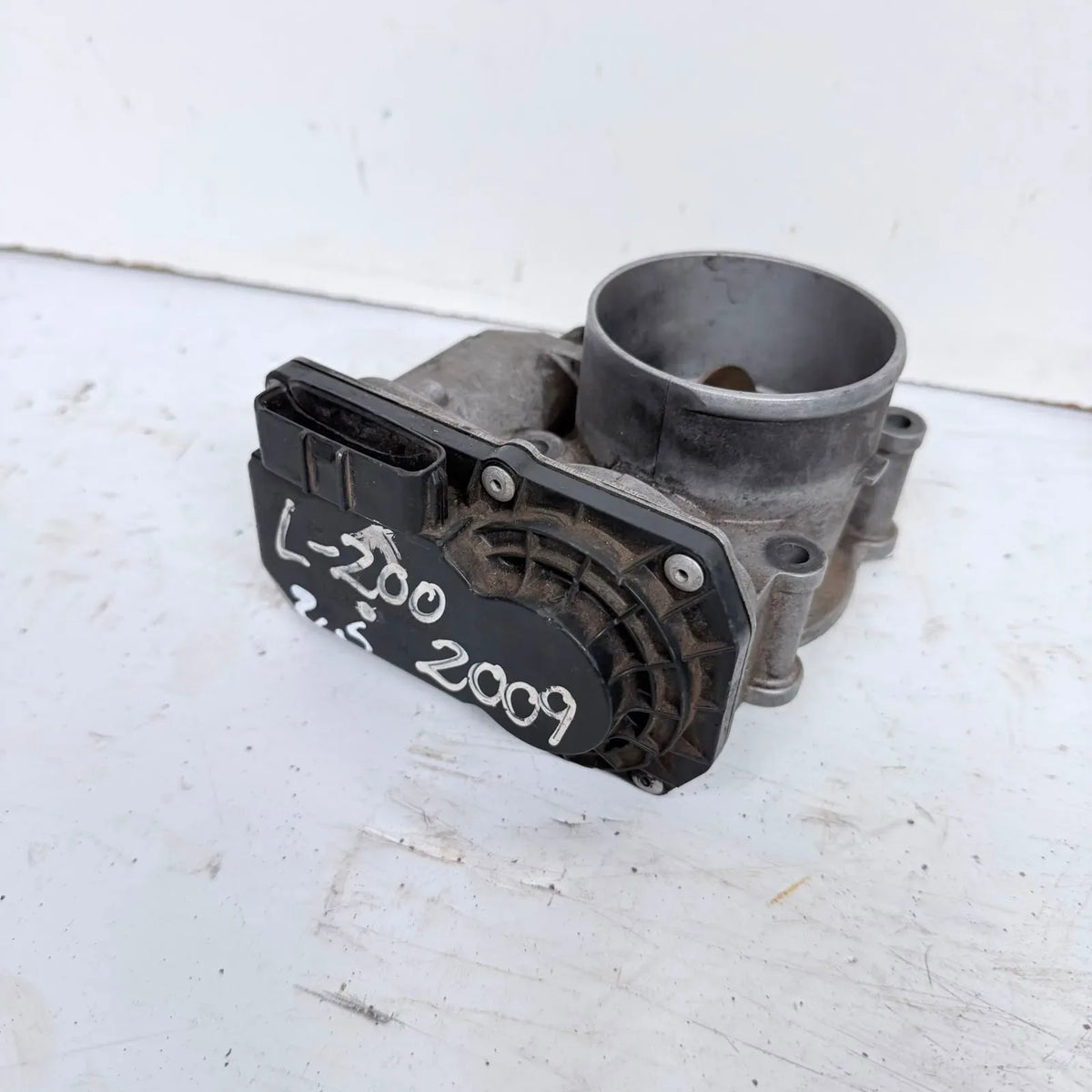 CUERPO ACELERACION Mitsubishi L200 2009 - 2.5 Diesel Mecánico