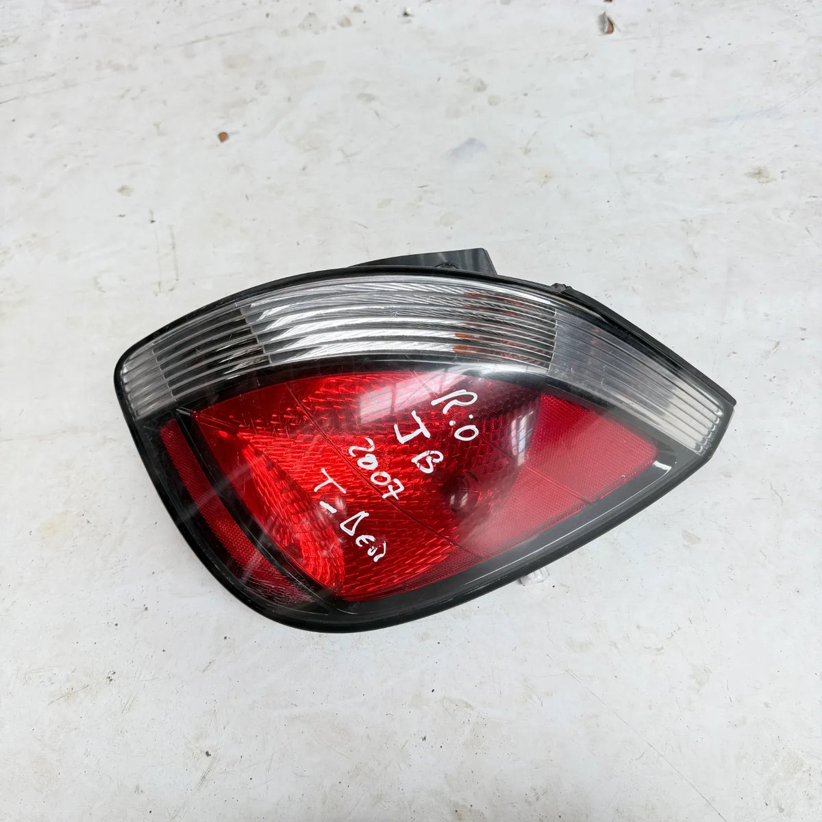 FOCO DERECHO Kia rio jb 2007 - 4x2 Bencina Mecánico