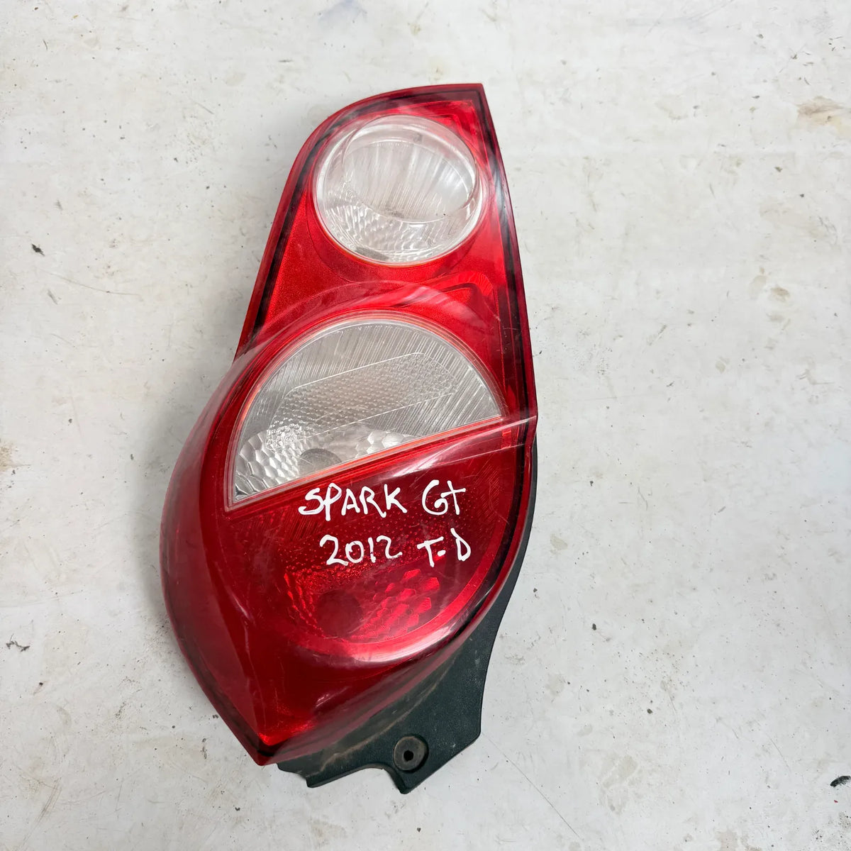 FOCO DERECHO Chevrolet Spark GT 2012 - 4x2 Bencina Mecánico