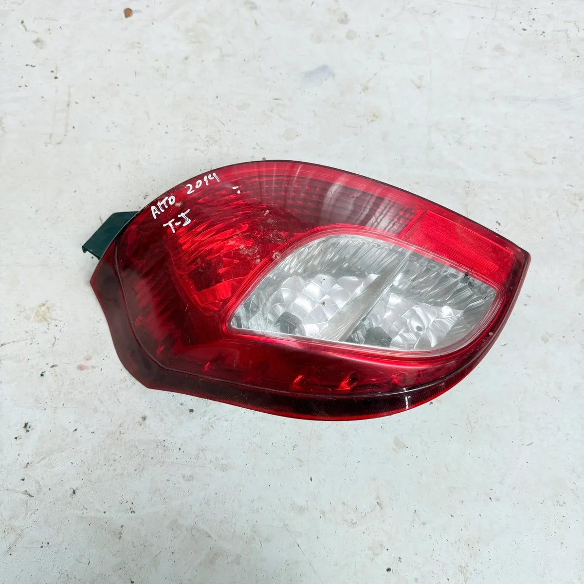 FOCO IZQUIERDO Suzuki Alto 2014 - 4x2 Bencina Mecánico