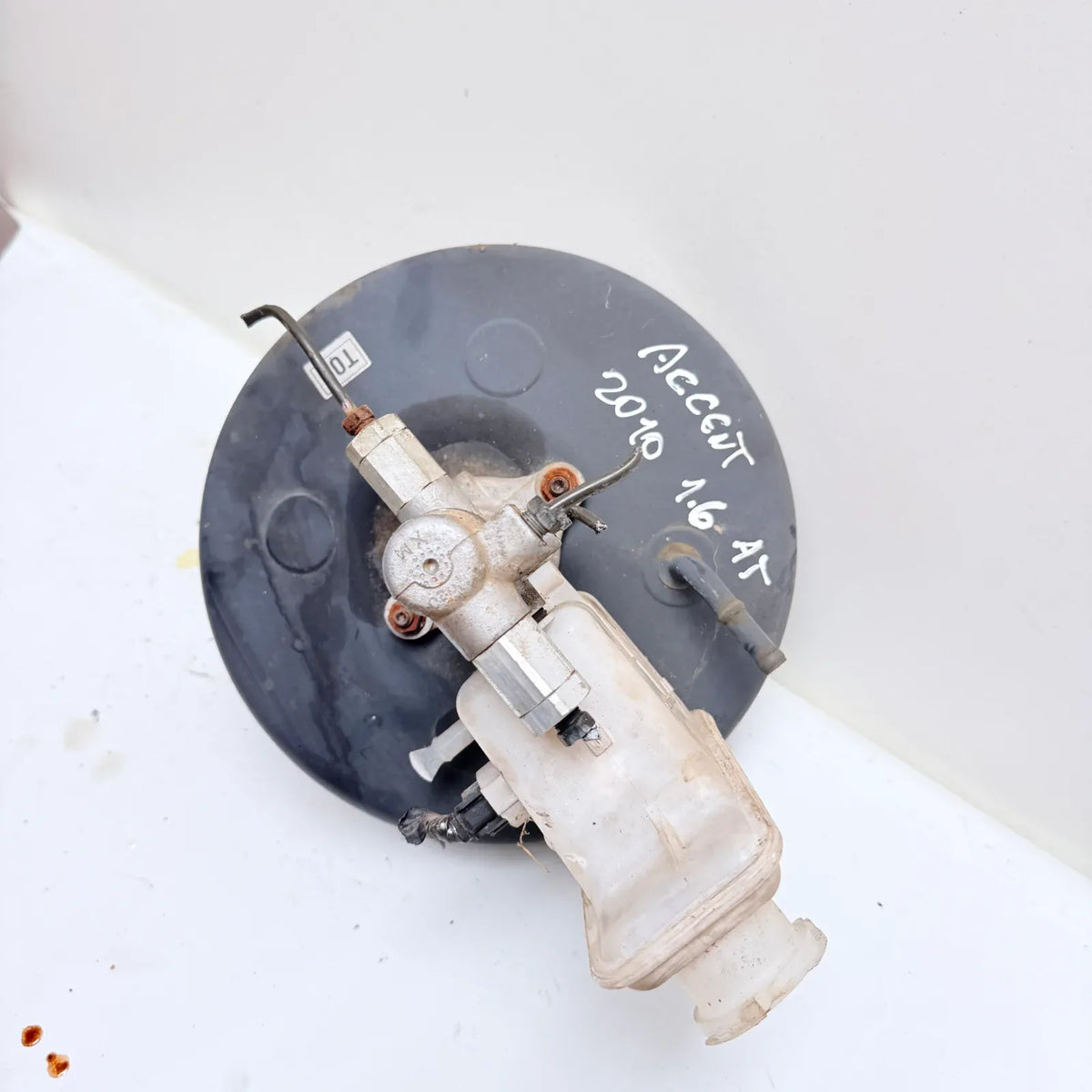 BOMBA DE FRENO CON SERVO Hyundai Accent 2010 - 1.6 4x2 Bencina Mecánico