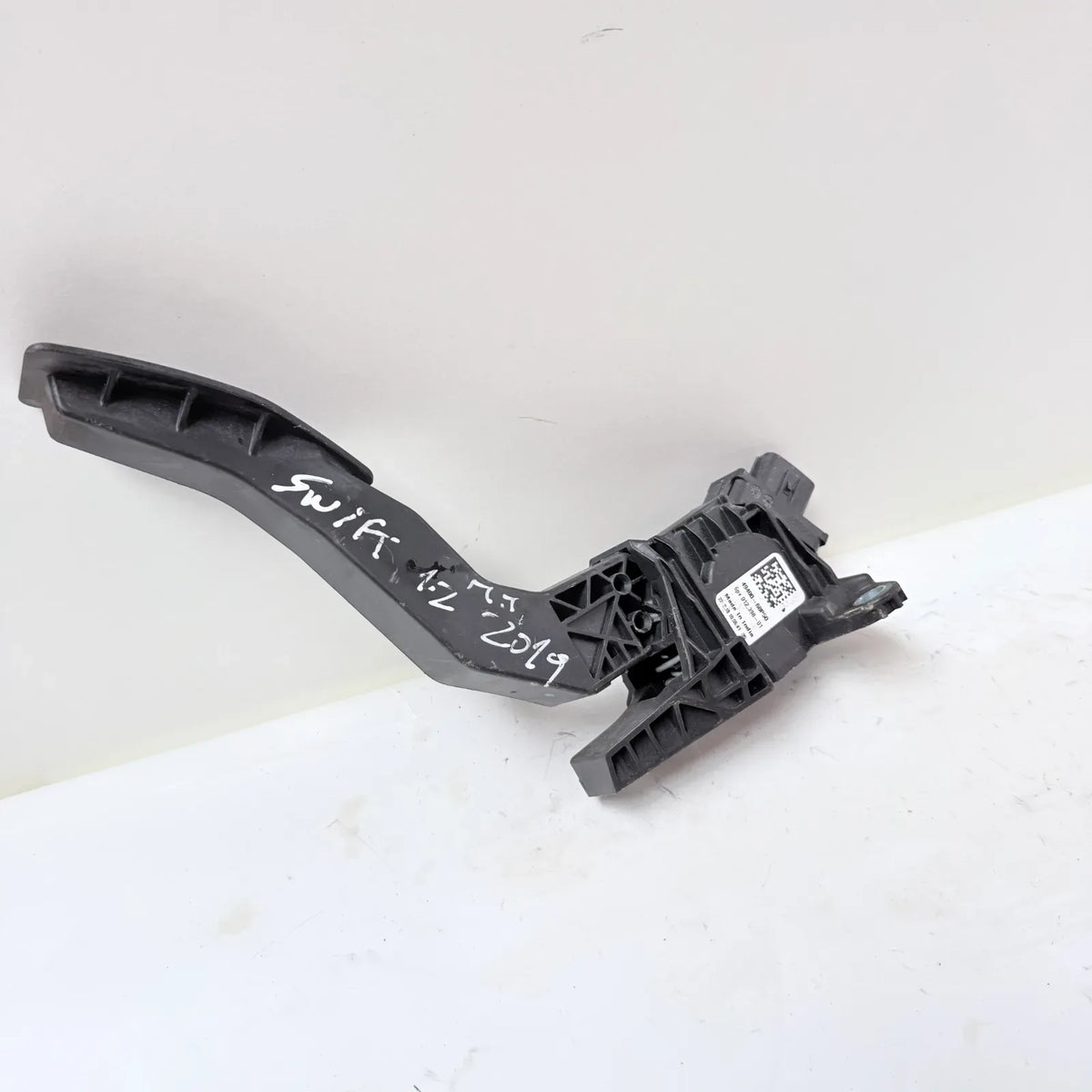 PEDAL ACELERADOR Suzuki Swift 2019 - 1.2 4x2 Bencina Mecánico