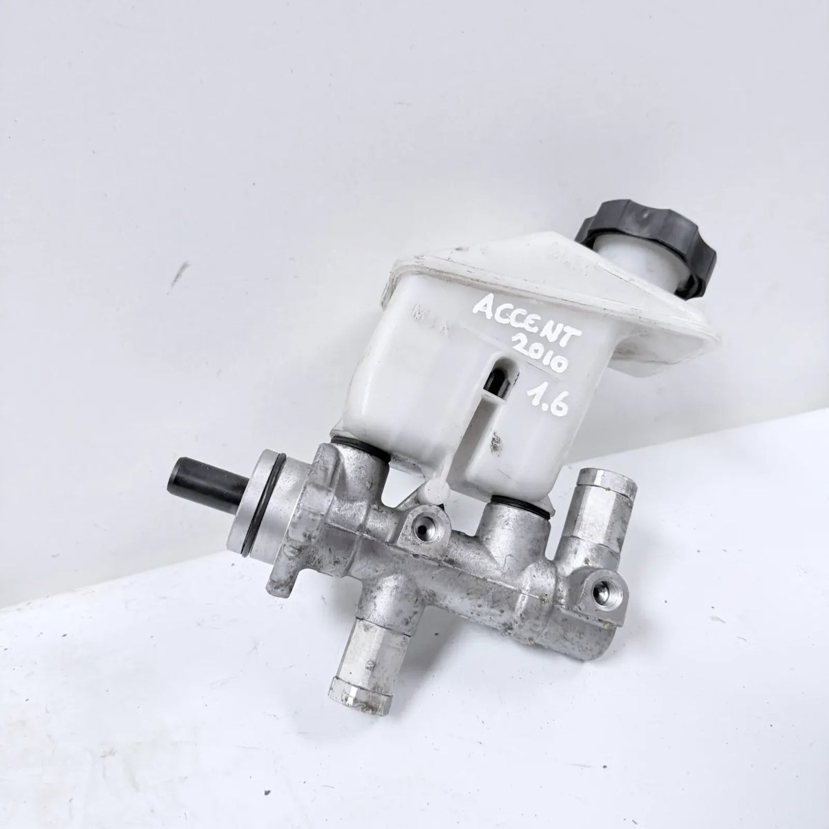 BOMBA DE FRENO Hyundai Accent 2010 - 1.6 4x2 Bencina Mecánico