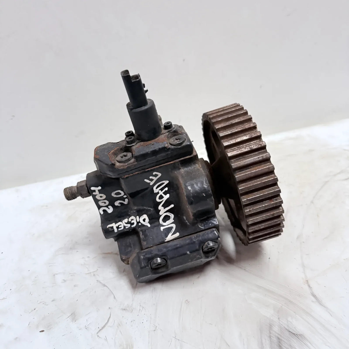 BOMBA ELEVADORA Suzuki Nomade 2004 - 2.0 4x2 Bencina Mecánico
