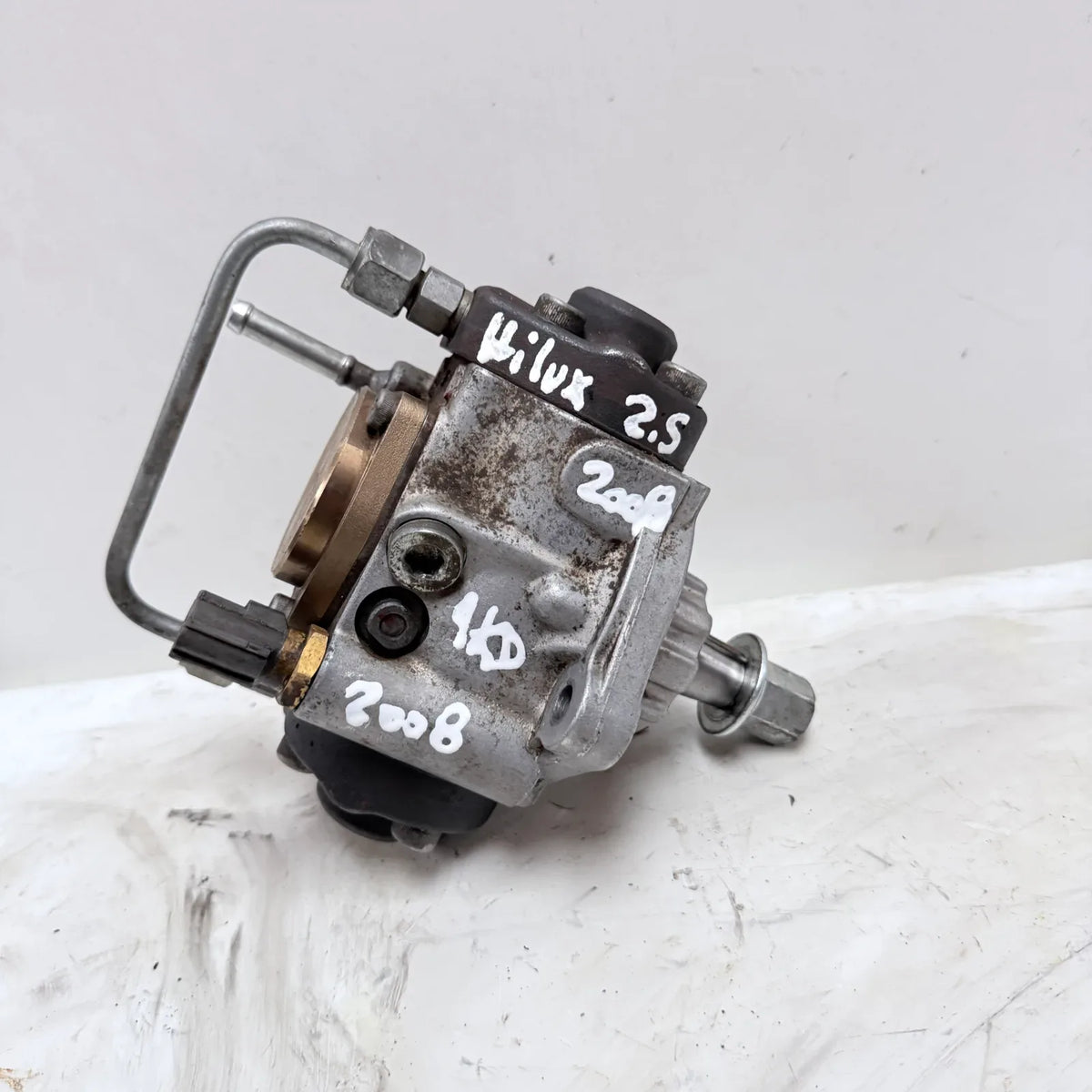 BOMBA ELEVADORA Toyota Hilux 2008 - 2.5 4x2 Bencina Mecánico