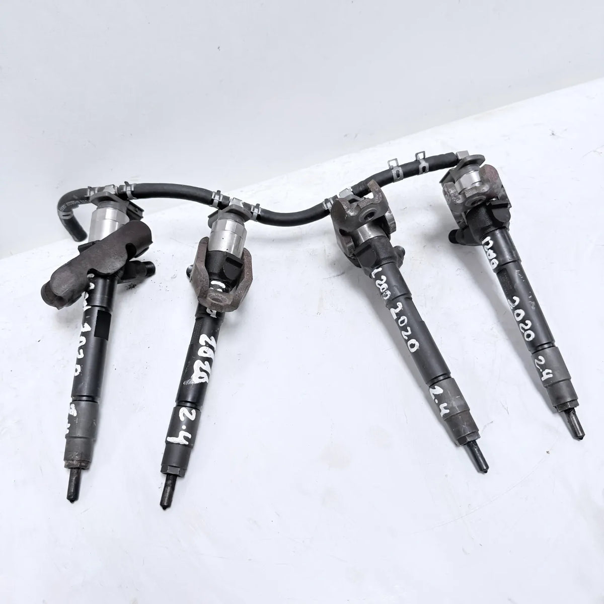 Inyector Mitsubishi L200 2020 - 2.4 4x2 Diesel Mecánico