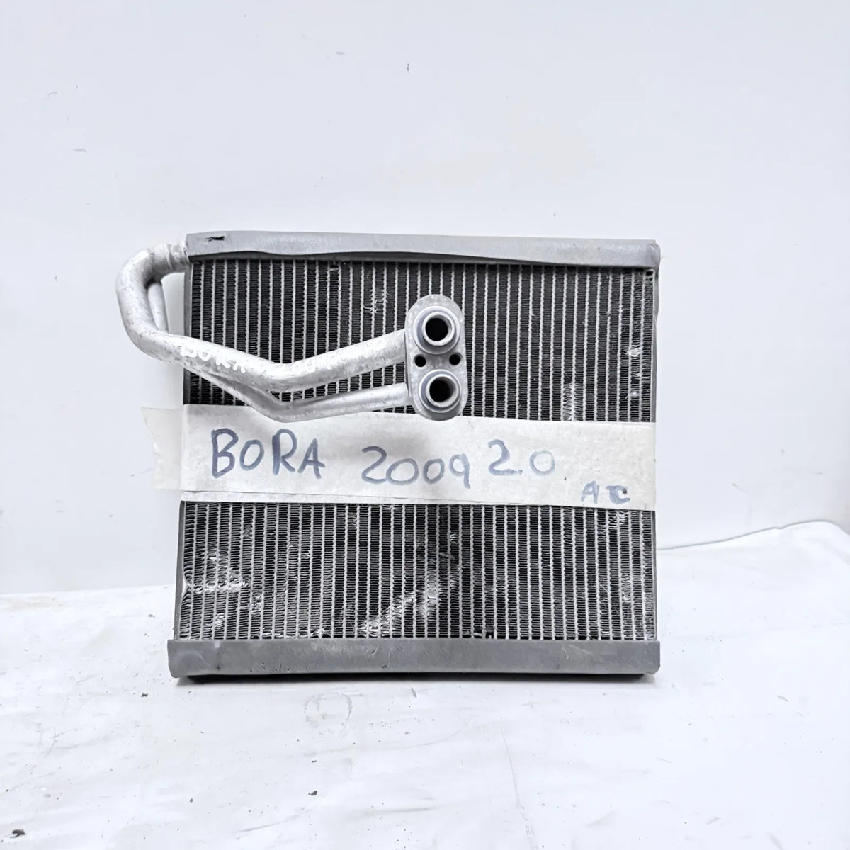 EVAPORADOR Volkswagen Bora 2009 - 2.0 4x2 Bencina Mecánico