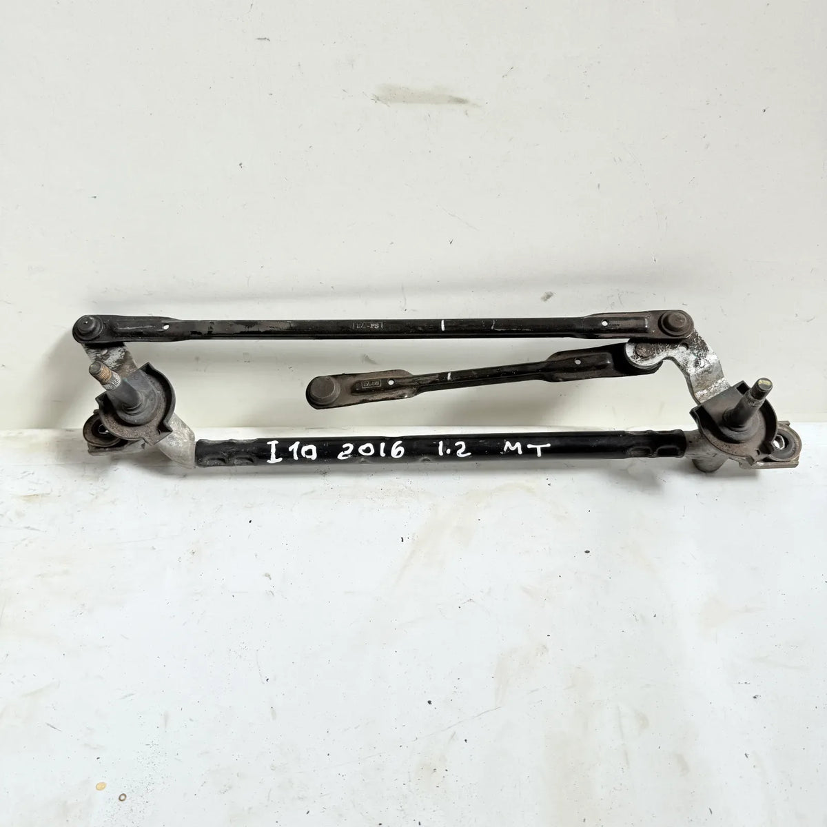 ARTICULACION LIMPIAPARABRISAS Hyundai I10 2016 - 1.2 4x2 Bencina Mecánico