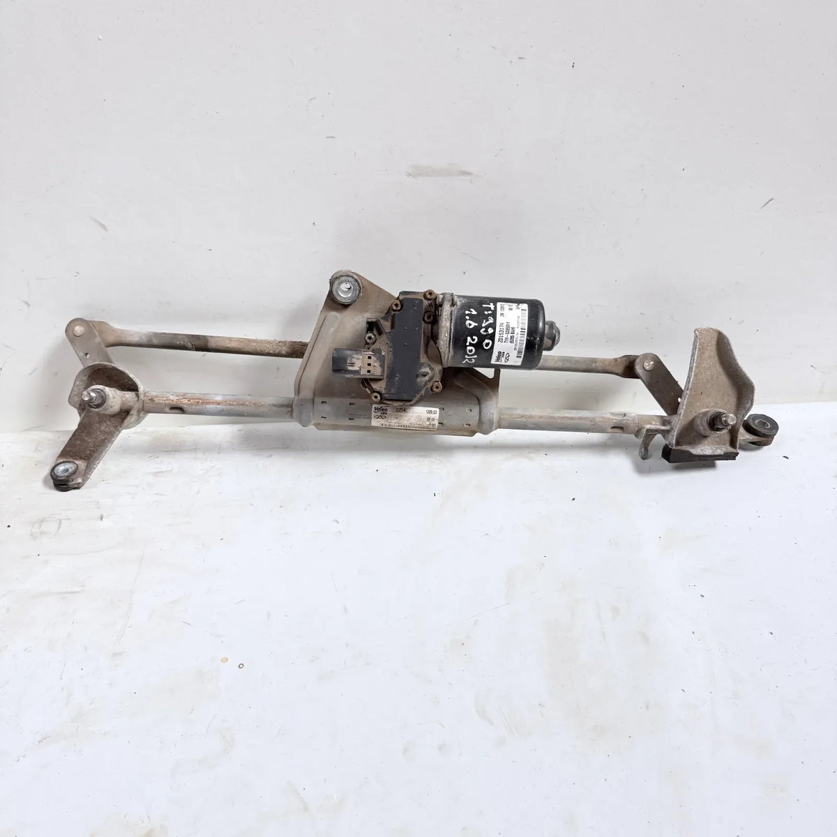 MOTOR LIMPIAPARABRISAS CON ARTICULACION Chery Tiggo 2012 - 1.6 4x2 Bencina Mecánico