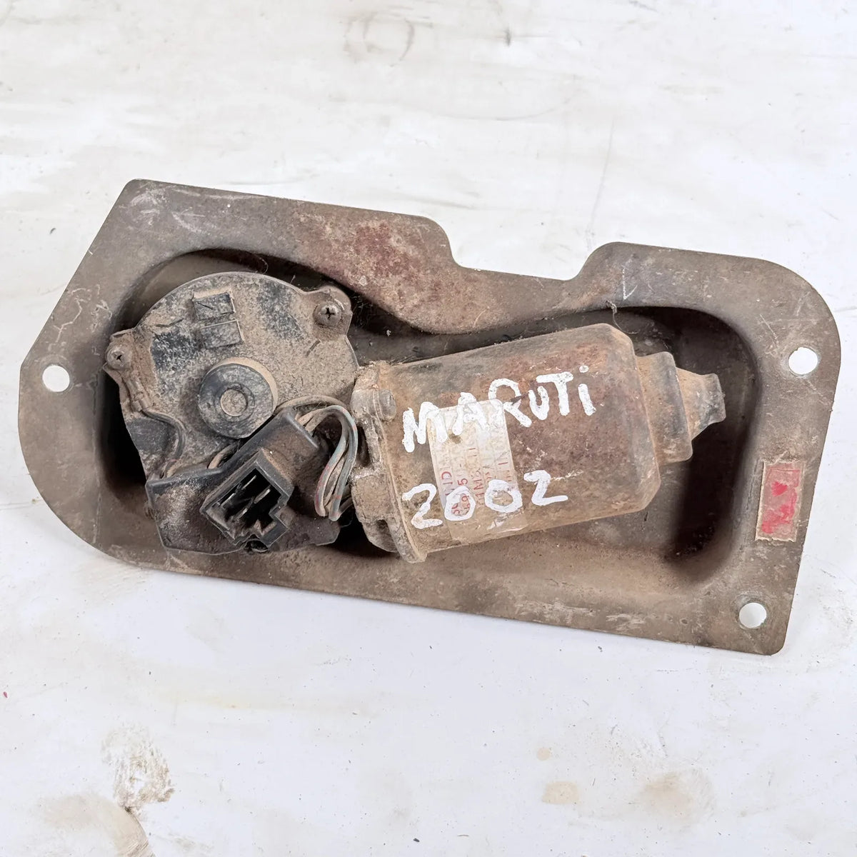 MOTOR LIMPIAPARABRISAS Suzuki Maruti 2002 - 0.8 4x2 Bencina Mecánico