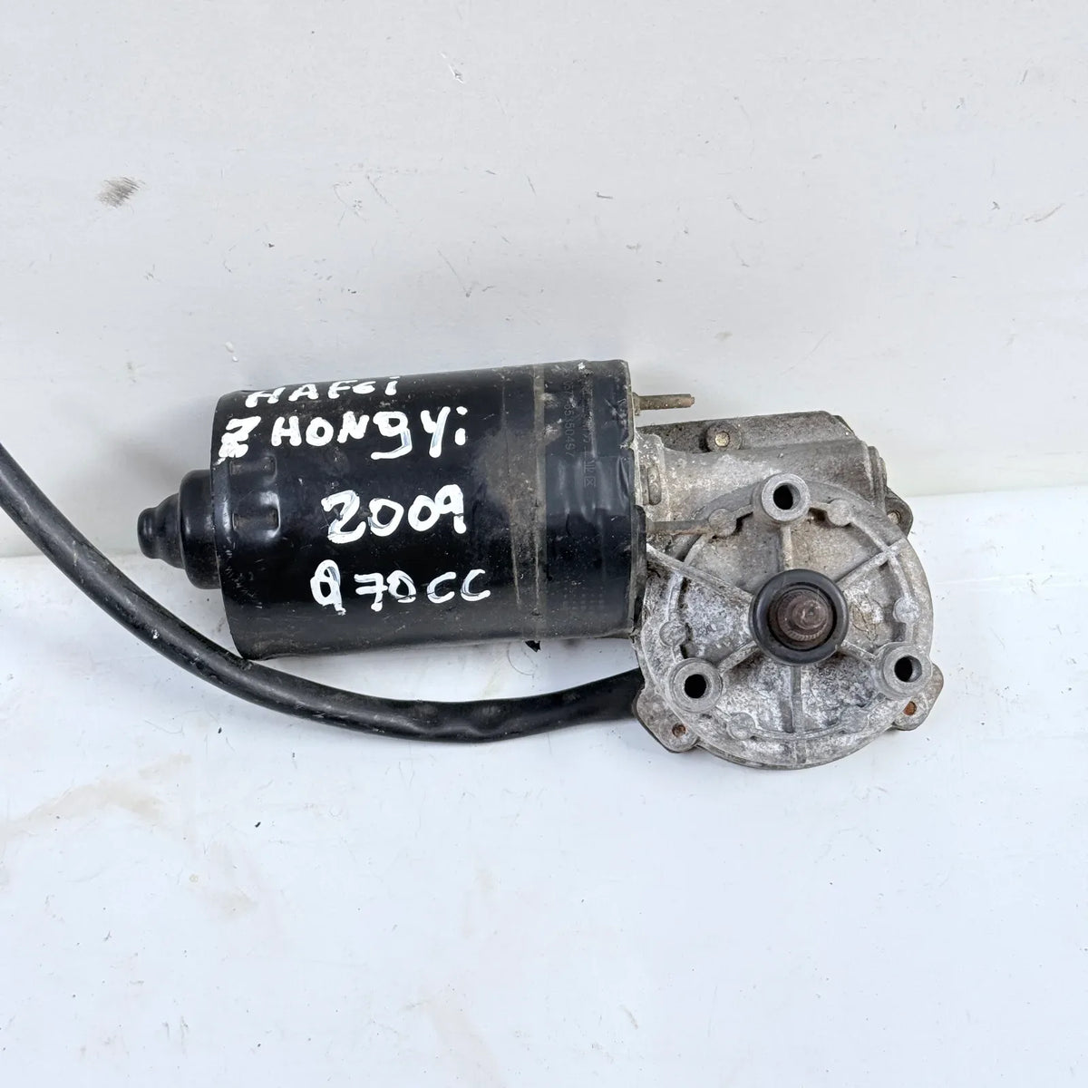 MOTOR LIMPIAPARABRISAS HAFEI ZHONGYI 2009 - 0.9 4x2 Bencina Mecánico