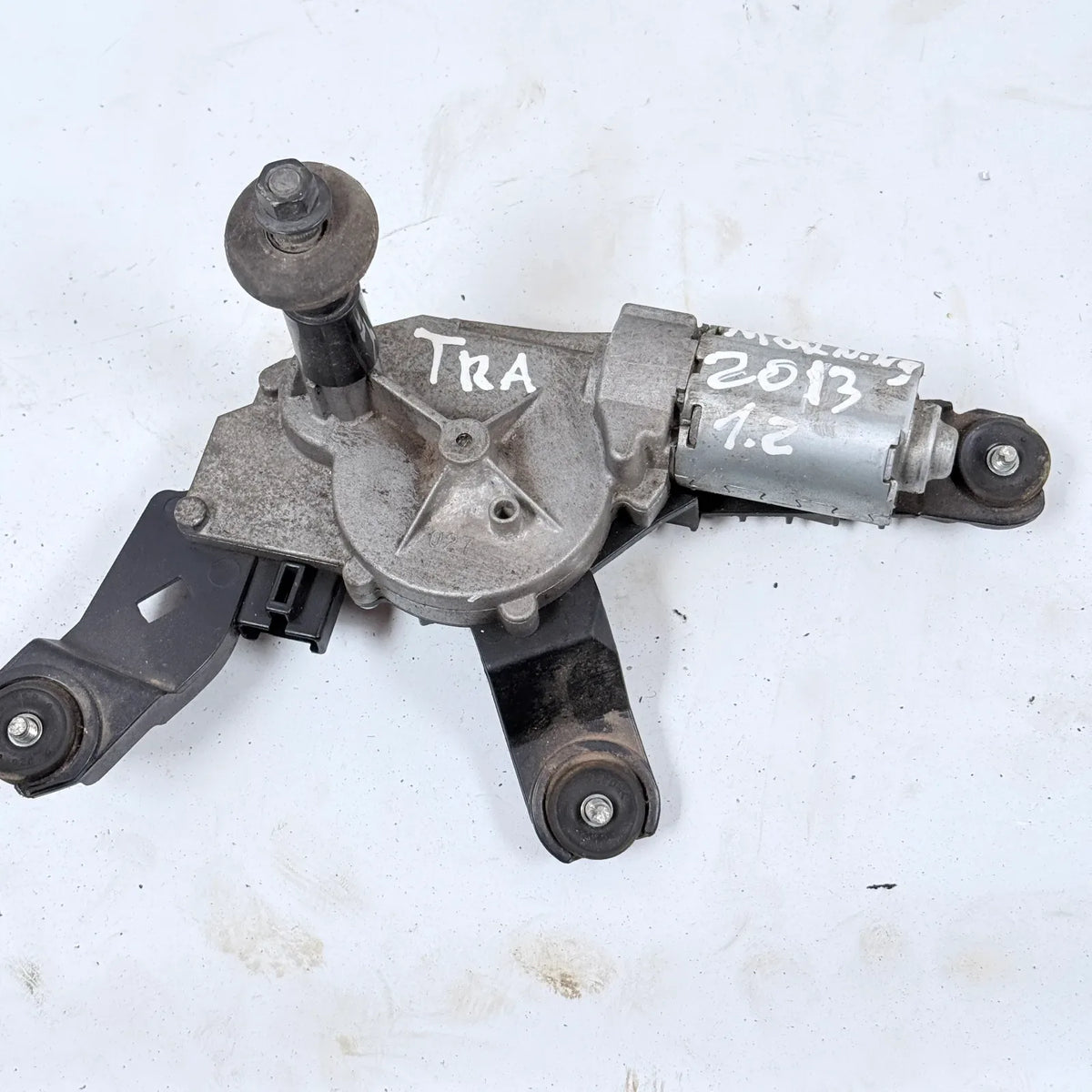 MOTOR LIMPIAPARABRISAS TRASERO Kia Morning 2013 - 1.2 4x2 Bencina Mecánico