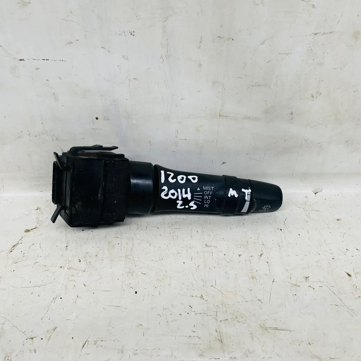 TELECOMANDO LIMPIAPARABRISAS Mitsubishi L200 2014 - 2.5 4x4 Diesel Mecánico