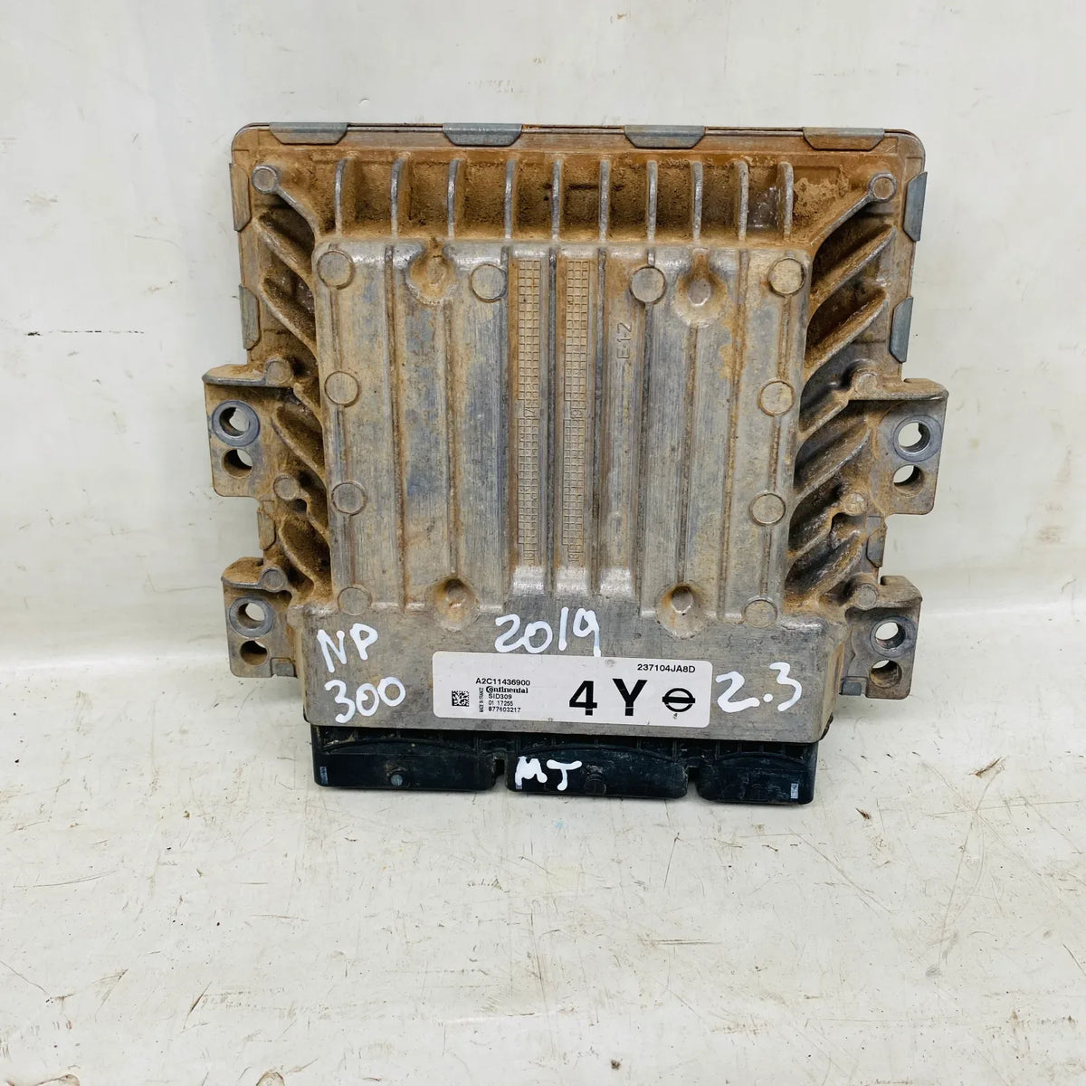 COMPUTADOR Nissan NP300 2019 - 2.3 4x2 Diesel Mecánico