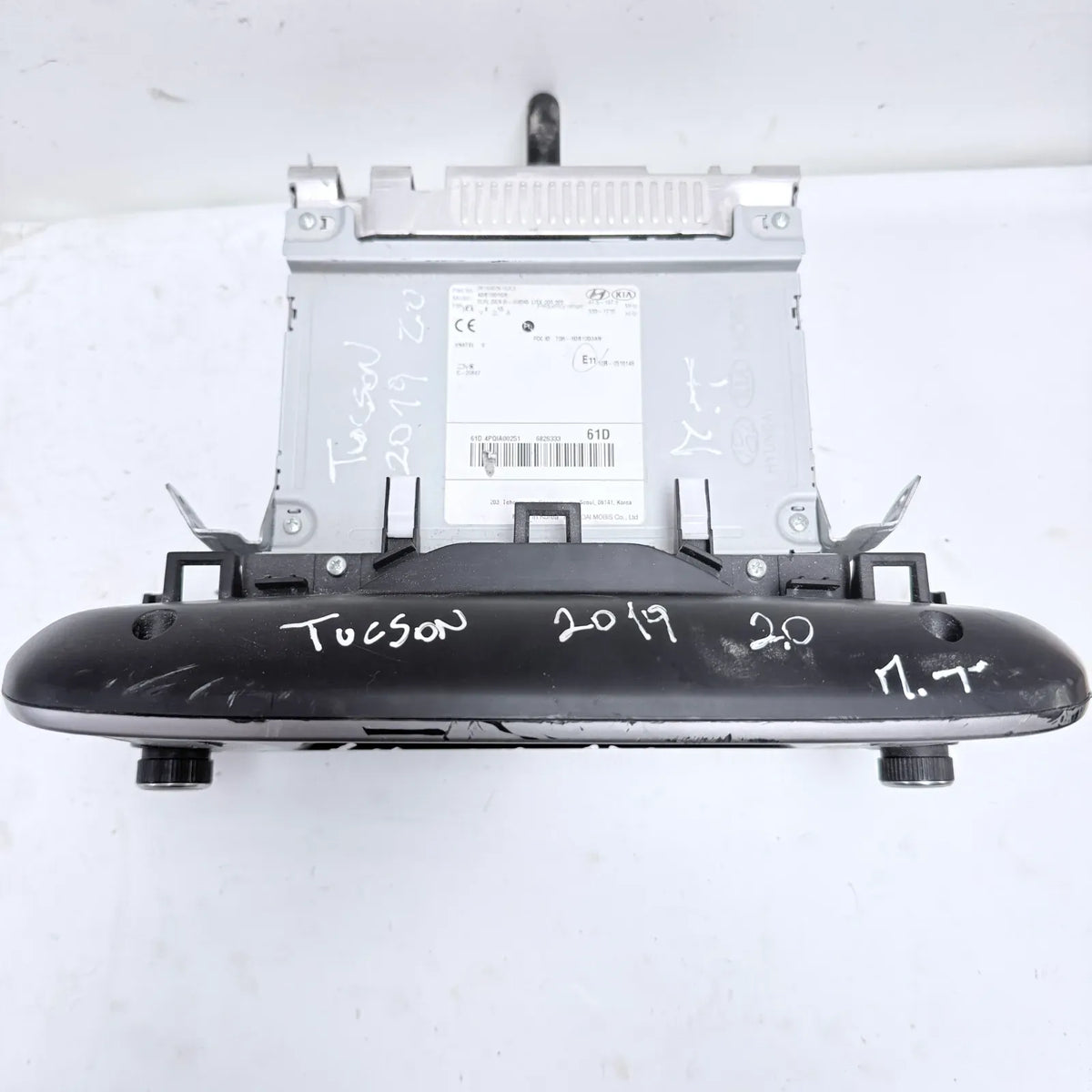 Radio Hyundai Tucson 2019 - 2.0 4x2 Bencina Mecánico