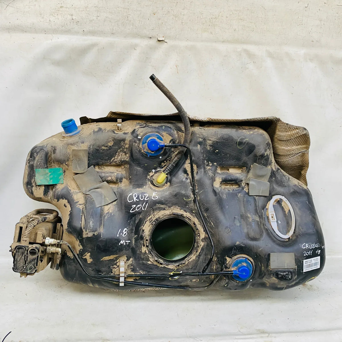 Estanque combustible Chevrolet Cruze 2011 - 1.8 4x2 Bencina Mecánico