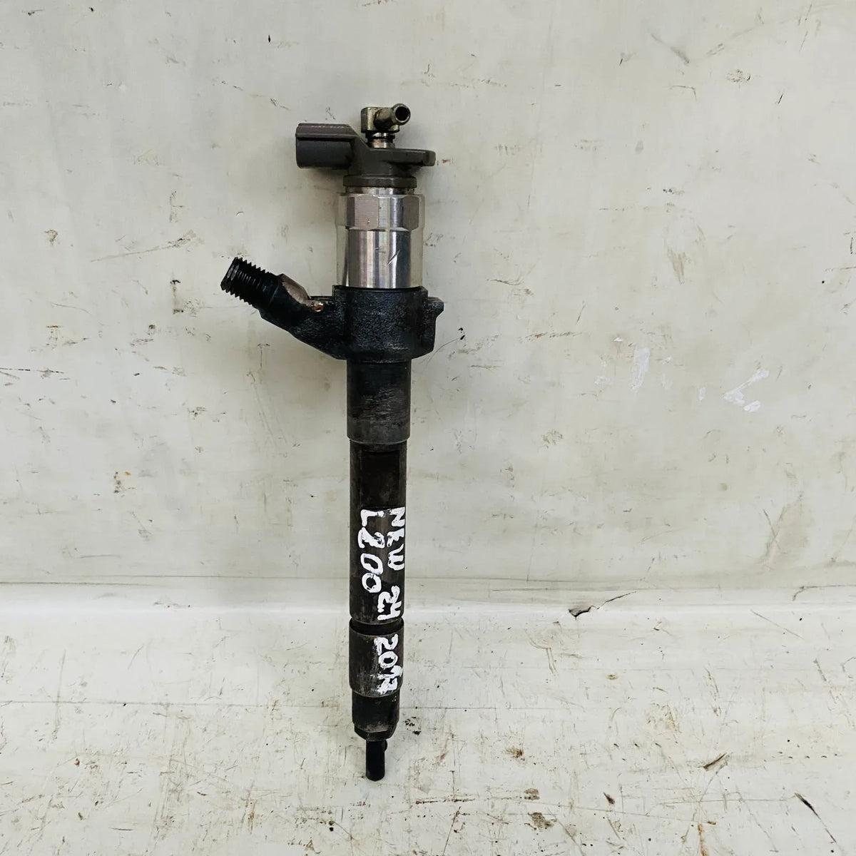 Inyector Mitsubishi NEW L200 2017 - 2.4 4x4 Diesel Mecánico