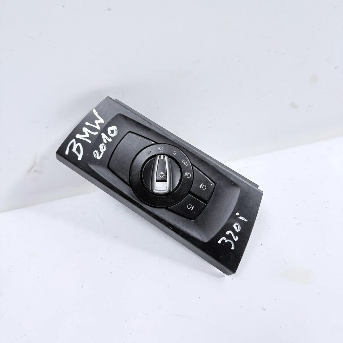 TELECOMANDO LUCES Bmw 320i 2010 - 4x2 Bencina Mecánico