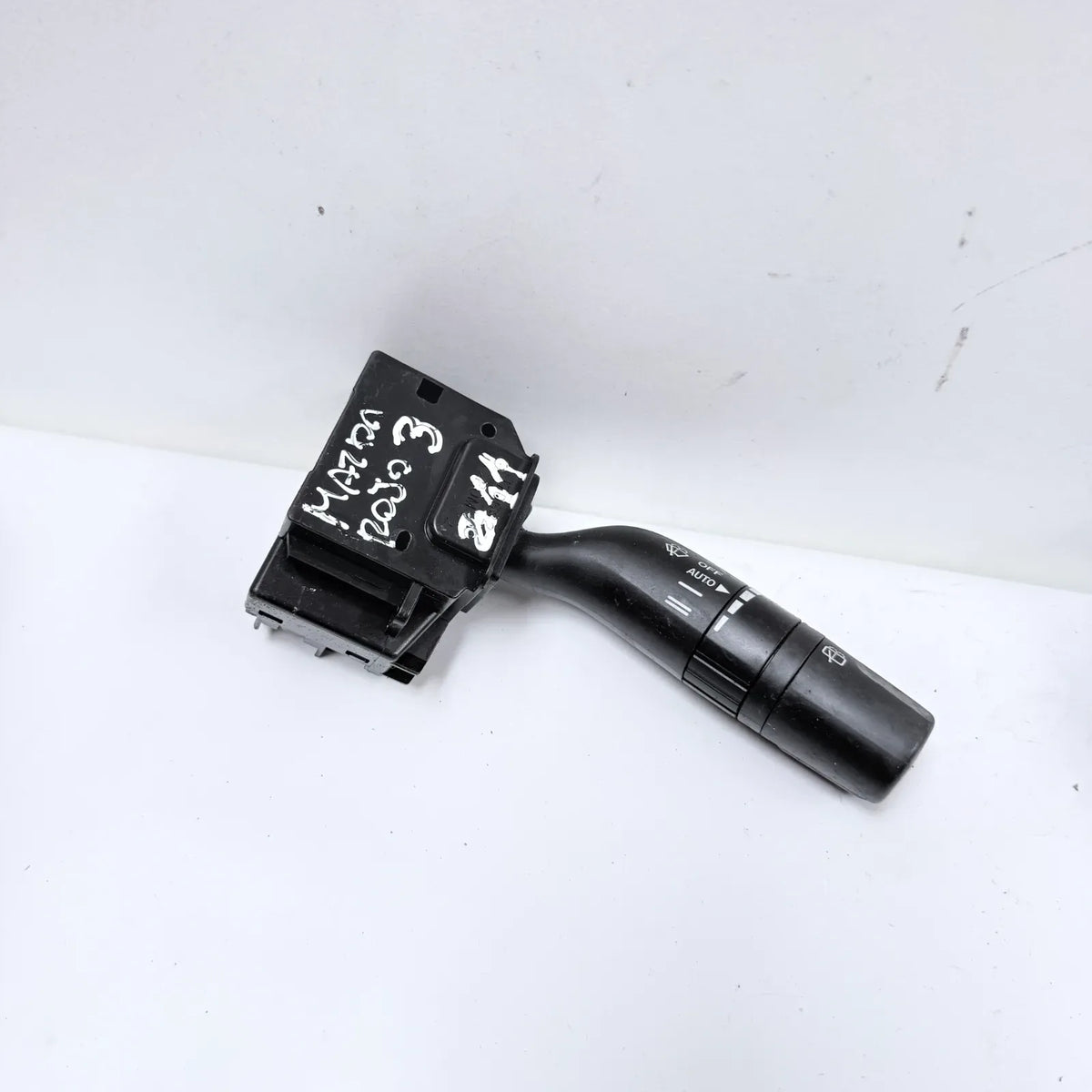 TELECOMANDO LIMPIAPARABRISAS Mazda 3 2011 - 4x2 Bencina Mecánico