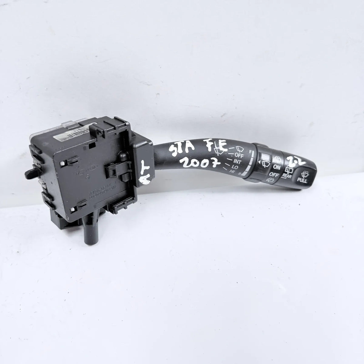 TELECOMANDO LIMPIAPARABRISAS Hyundai Santa Fe 2007 - 2.2 4x2 Bencina Mecánico