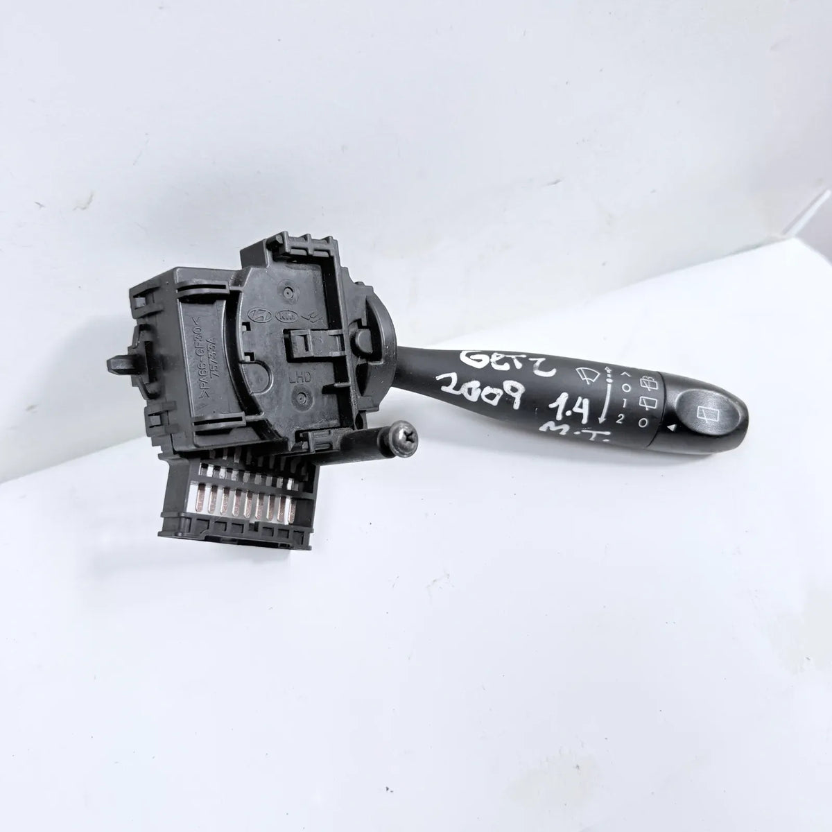 TELECOMANDO LIMPIAPARABRISAS Hyundai Getz 2009 - 1.4 4x2 Bencina Mecánico