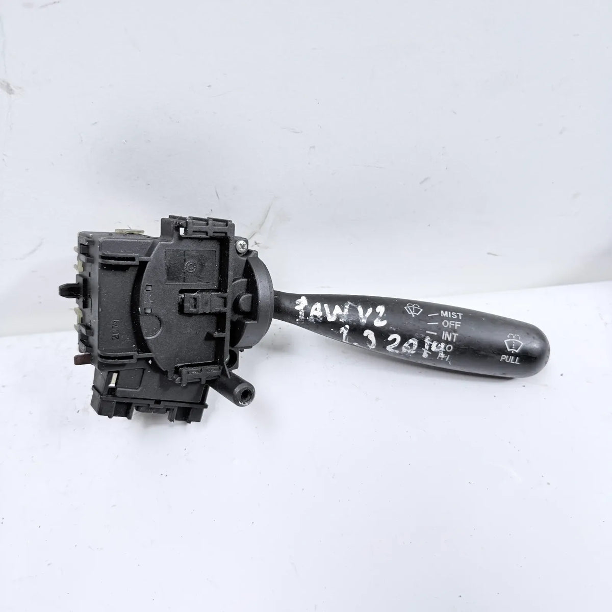 TELECOMANDO LIMPIAPARABRISAS Faw V2 2014 - 1.3 4x2 Bencina Mecánico
