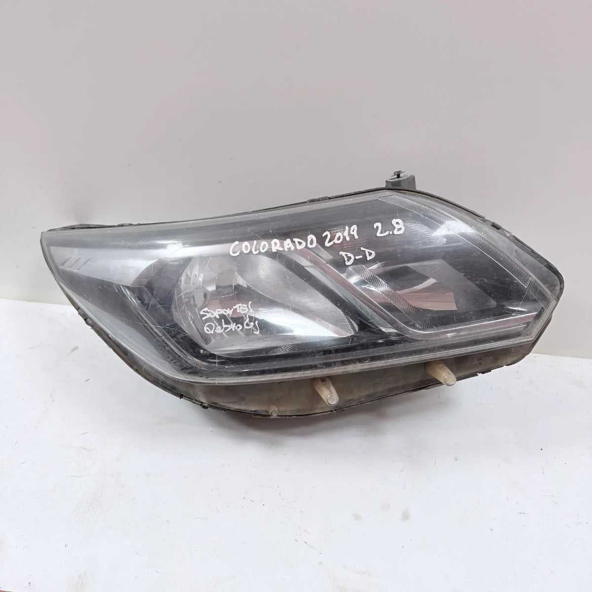 Optico Derecho Chevrolet Colorado 2019 - 2.8 4x2 Diesel Mecánico