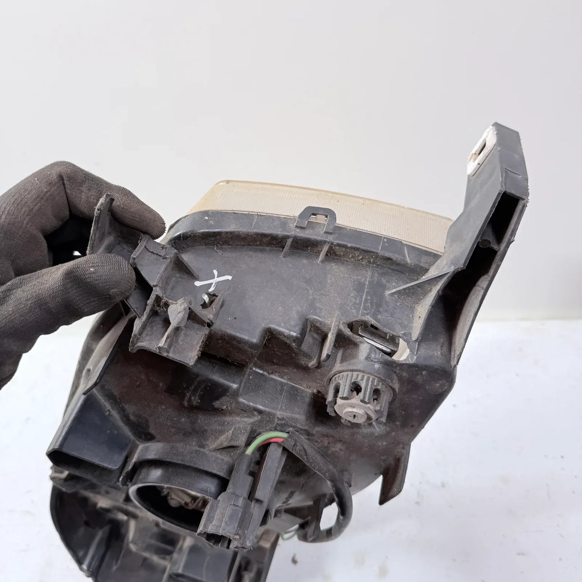 Optico Izquierdo Nissan Terrano 2008 - 2.4 4x2 Bencina Mecánico