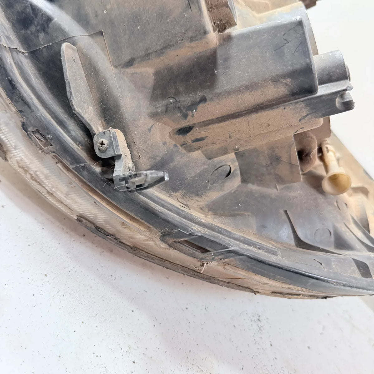 Optico Izquierdo Hyundai H1 2007 - 2.5 4x2 Diesel Mecánico