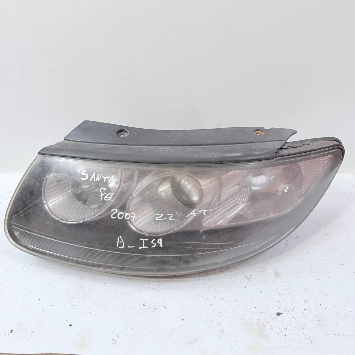 Optico Izquierdo Hyundai Santa Fe 2007 - 2.2 4x2 Diesel Mecánico