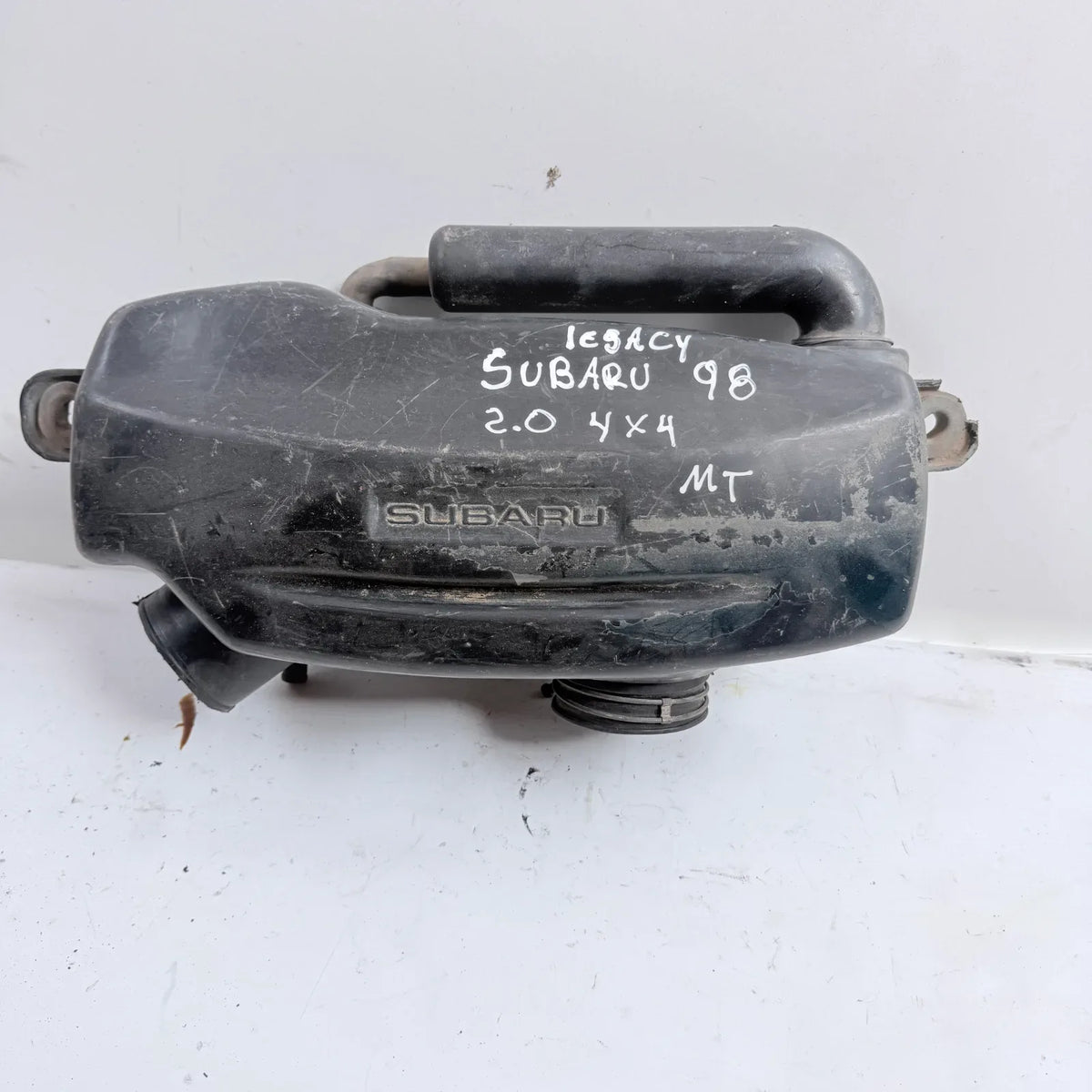 CAJA DE RESONANCIA Subaru Legacy 1998 - 2.0 4x4 Bencina Mecánico