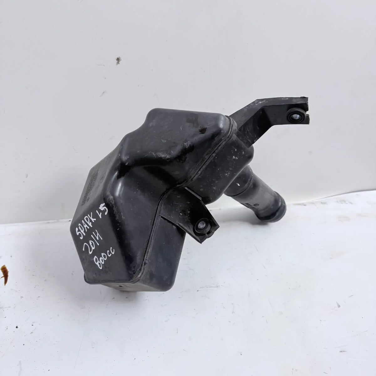CAJA DE RESONANCIA Chevrolet Spark 2014 - 0.8 4x2 Bencina Mecánico